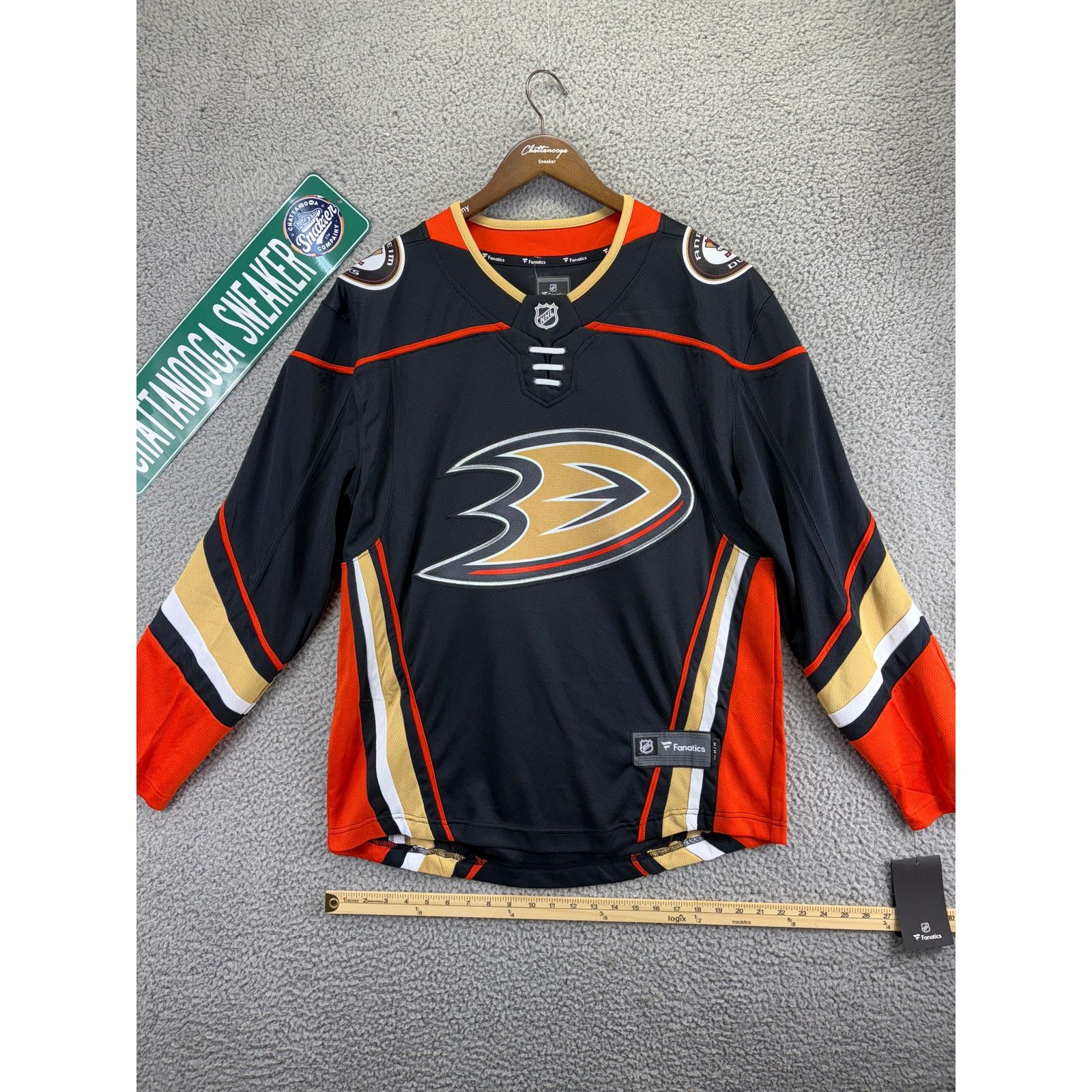 NHL Fanatics Anaheim Ducks NHL Ice Hockey Jersey Mens Medium M Size US M / EU 48-50 / 2 - 1 Thumbnail