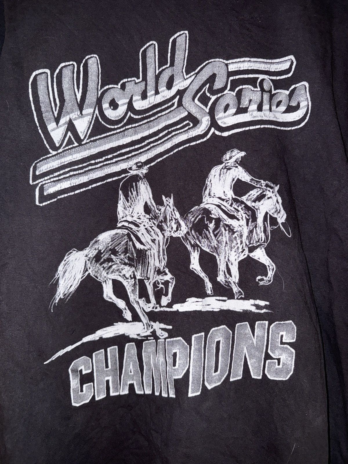 One of These Days One of these days “world series champions” t-shirt Size US L / EU 52-54 / 3 - 3 Thumbnail