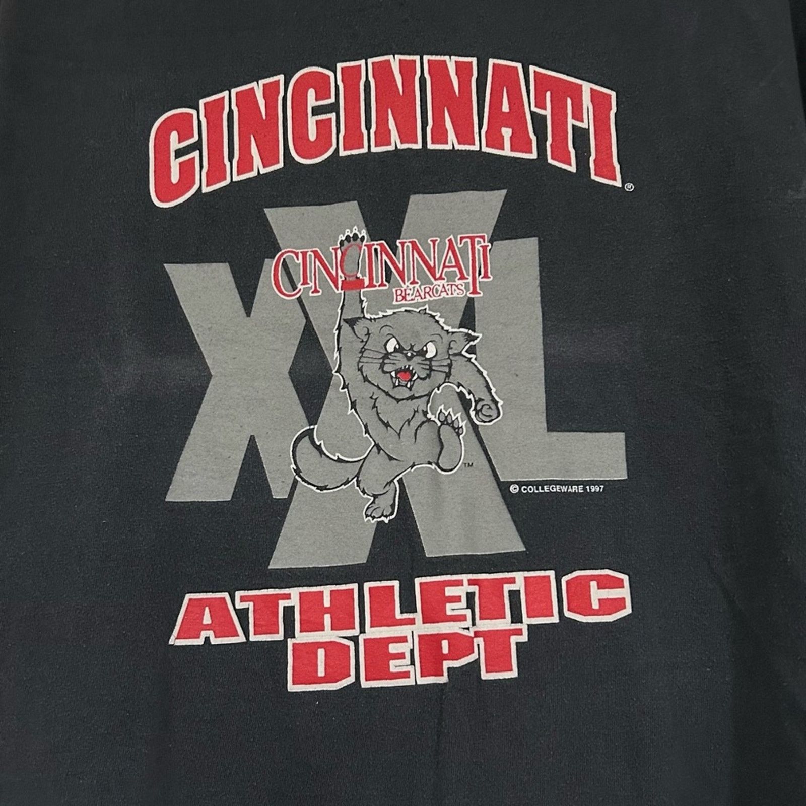 Other Vintage 1997 Cincinnati Bearcats Shirt Size US M / EU 48-50 / 2 - 2 Thumbnail