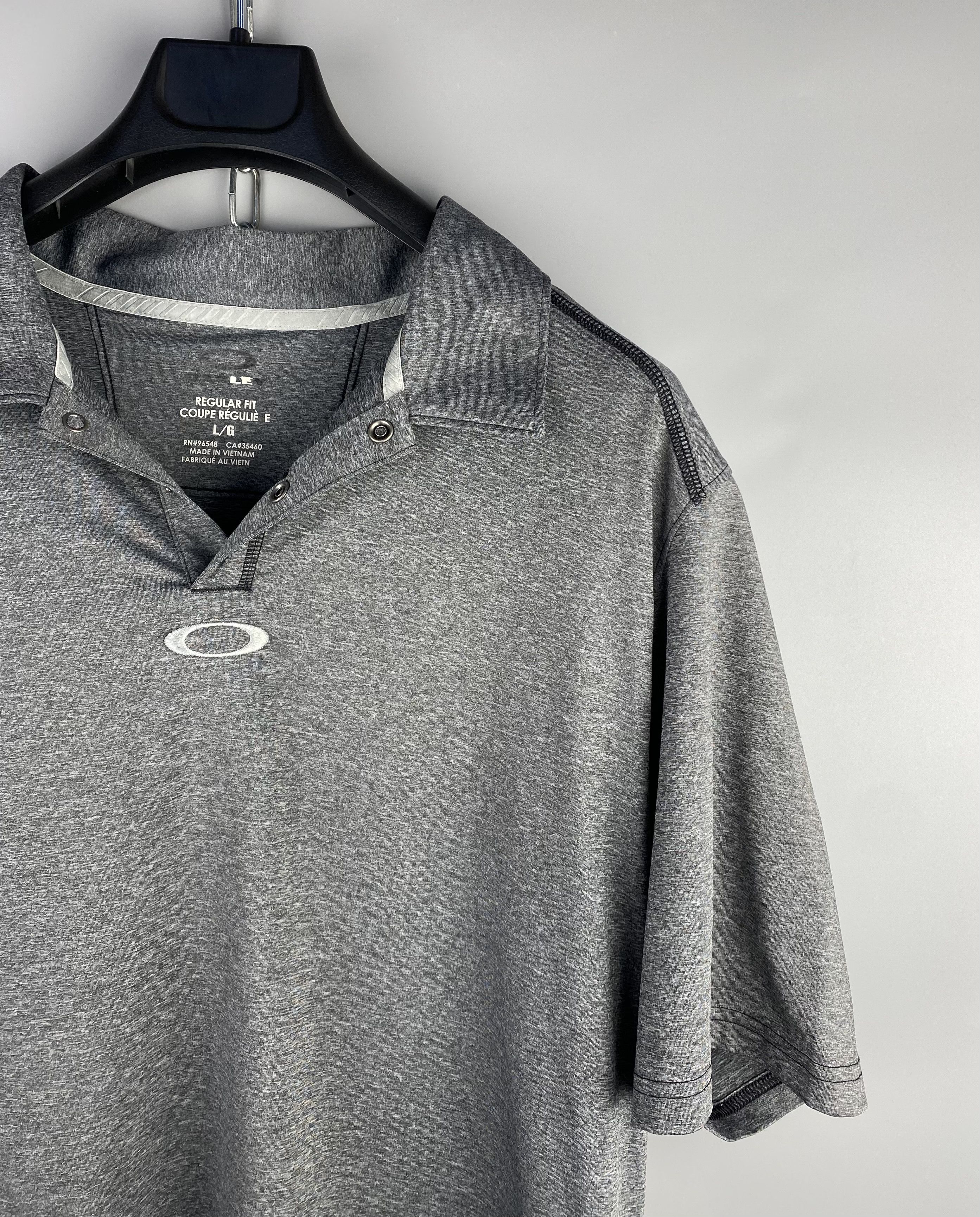 Oakley Oakley Center Logo Polo Shirt Size US L / EU 52-54 / 3 - 5 Thumbnail