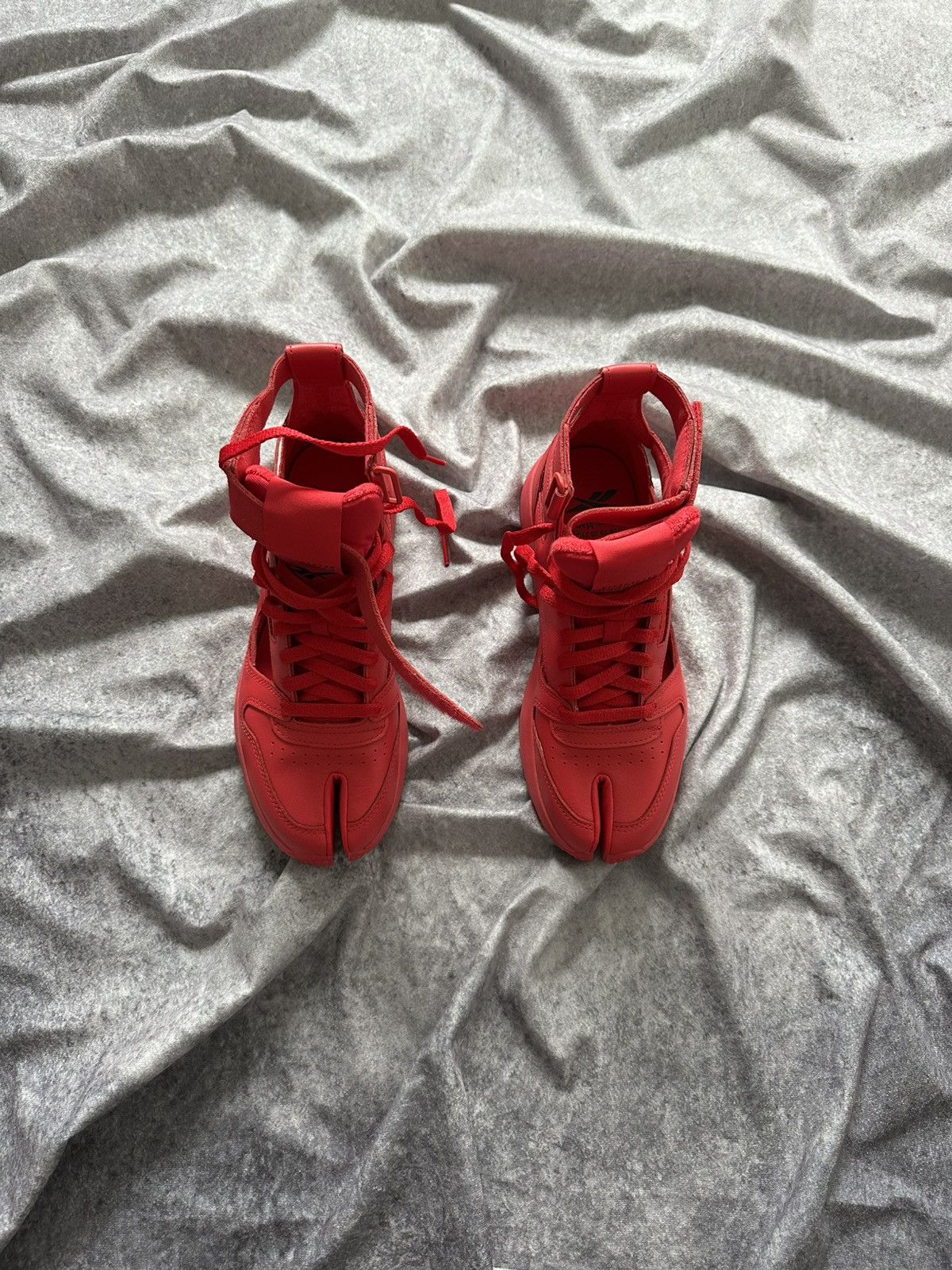 Maison Margiela × Reebok Maison Margiela X Reebok Classic Tabi High Sneakers Size US 8 / EU 41 - 4 Thumbnail