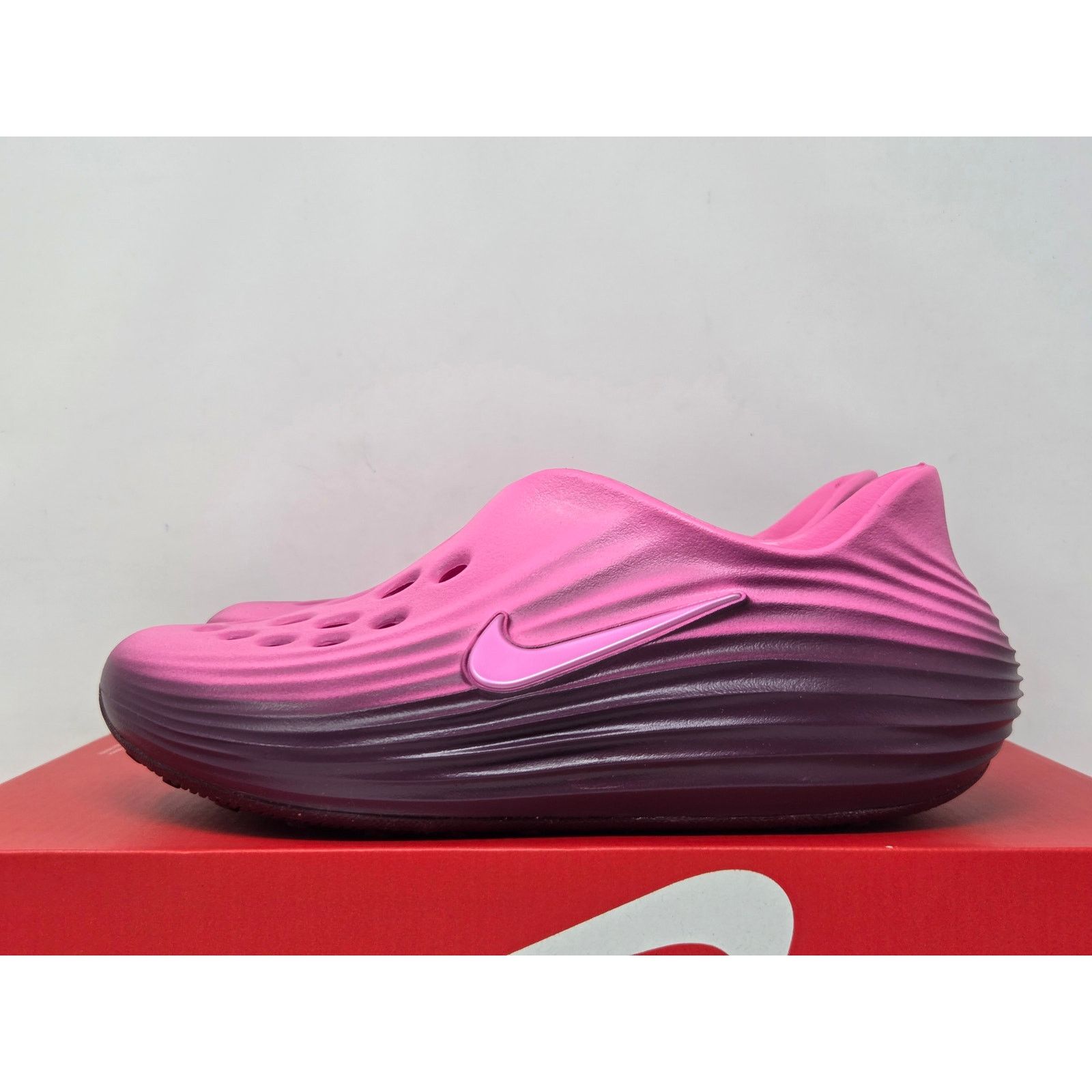 Nike DS Nike ReactX Rejuven8 WMNS PINK SPELL HV5062-603 Size US 6 / EU 39 - 3 Thumbnail