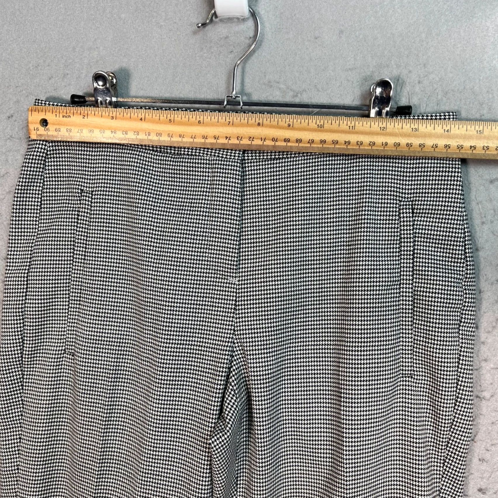 Theory VINTAGE Theory Pants Womens 2 Houndstooth Slim Leg Tapered Wool Virgin Wool Blend Gray Dress Pants Womens Size 26" / US 2 / IT 38 - 5 Thumbnail