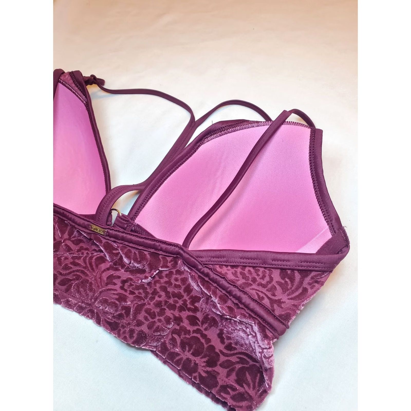 Victoria's Secret Victoria's Secret PINK Bra Medium Burgundy Plunge Padded Wireless Size ONE SIZE - 7 Thumbnail
