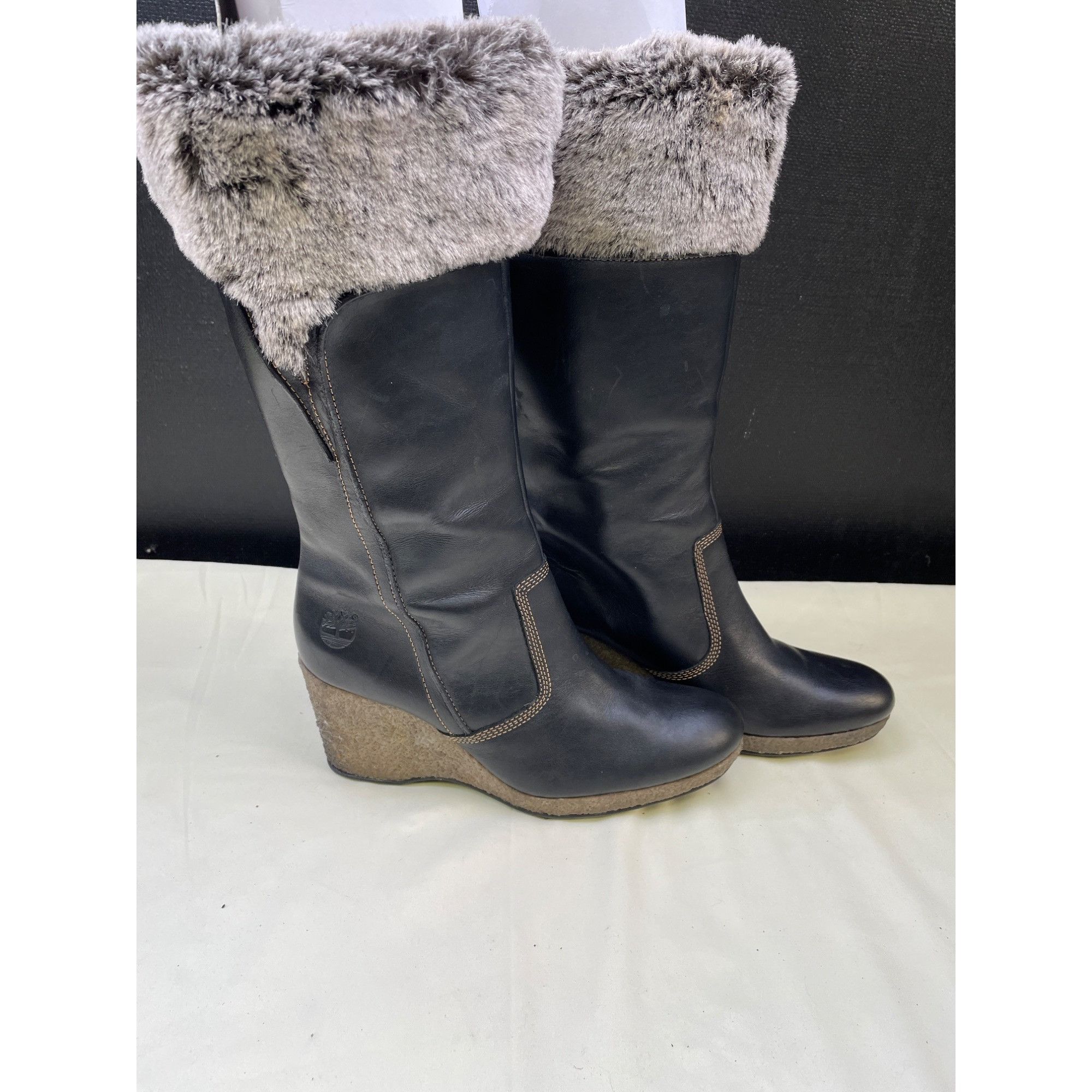 Timberland Timberland Women's Black Leather Boot with Fur/ Shoes Size 8 Size US 8.5 / IT 38.5 - 3 Thumbnail