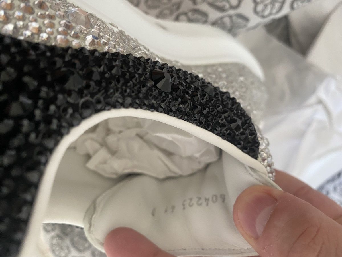 Alexander McQueen Alexander McQueen Crystal Embellishment sneakers Size US 8 / EU 41 - 16 Thumbnail