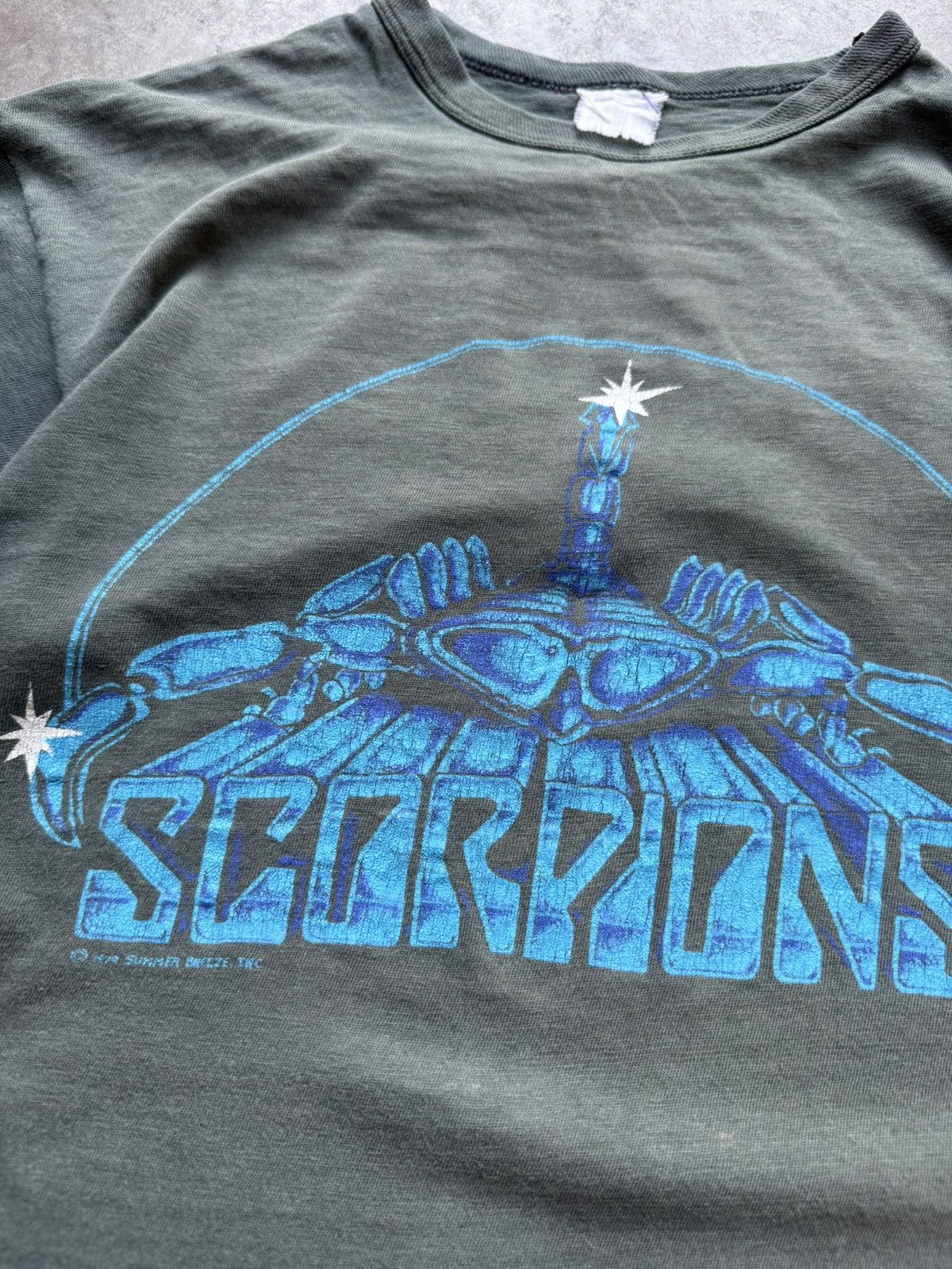Band Tees × Vintage Vintage 1979 Scorpions Animal Magnetism Graphic Band Tee Size US M / EU 48-50 / 2 - 4 Thumbnail