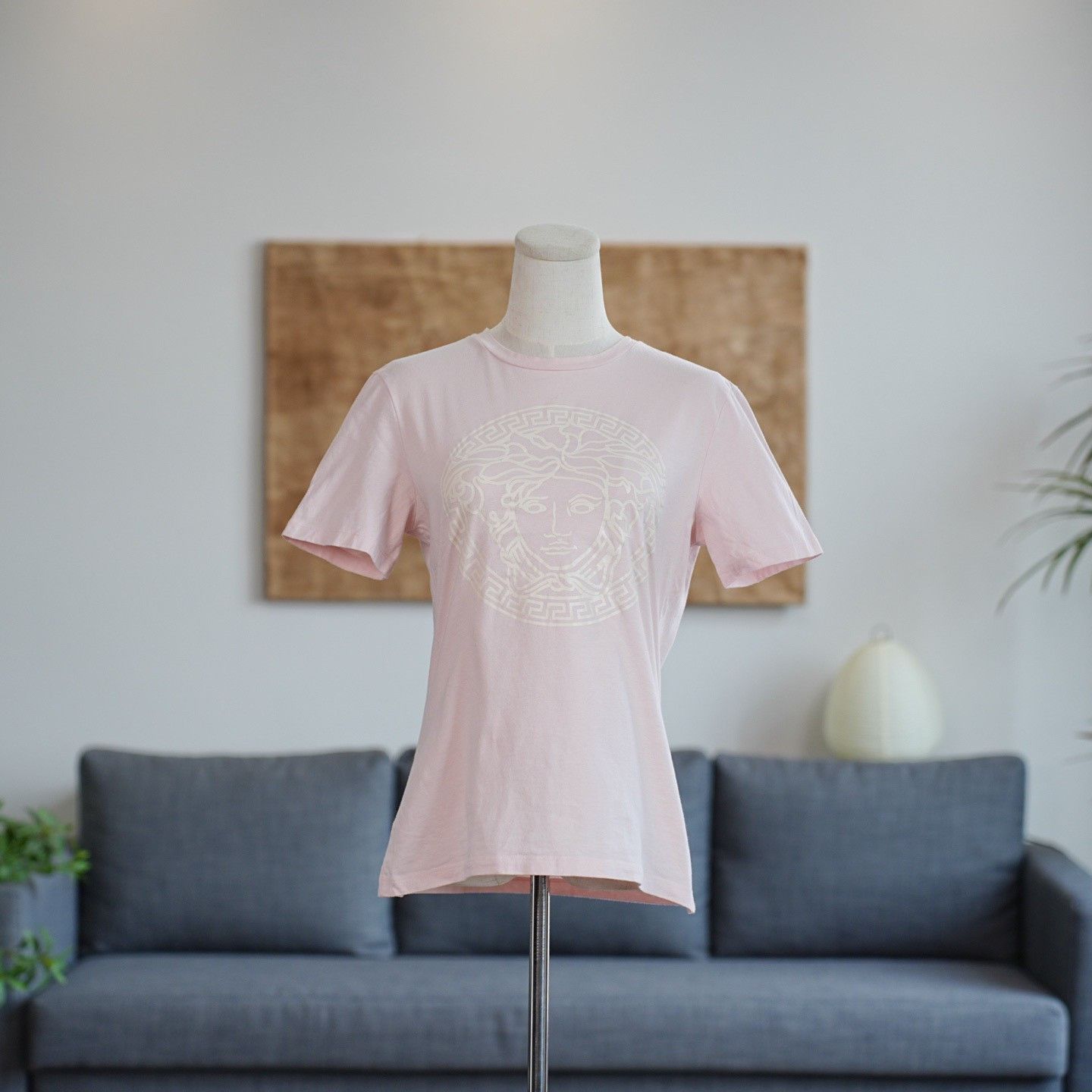 Versace Versace Pink T-Shirt it_42 Women Size M / US 6-8 / IT 42-44 - 1 Thumbnail
