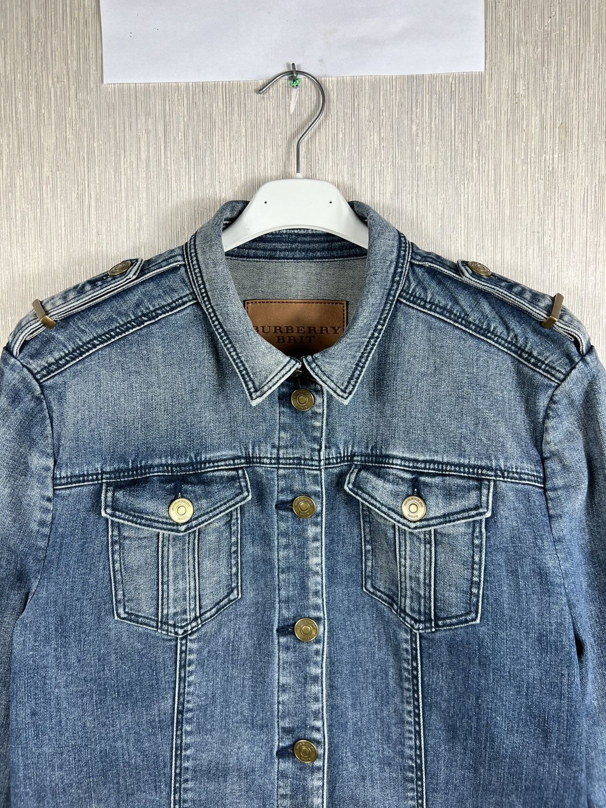 Burberry Burberry Brit denim jacket jeans old money luxury washed Size XL / US 12-14 / IT 48-50 - 3 Thumbnail