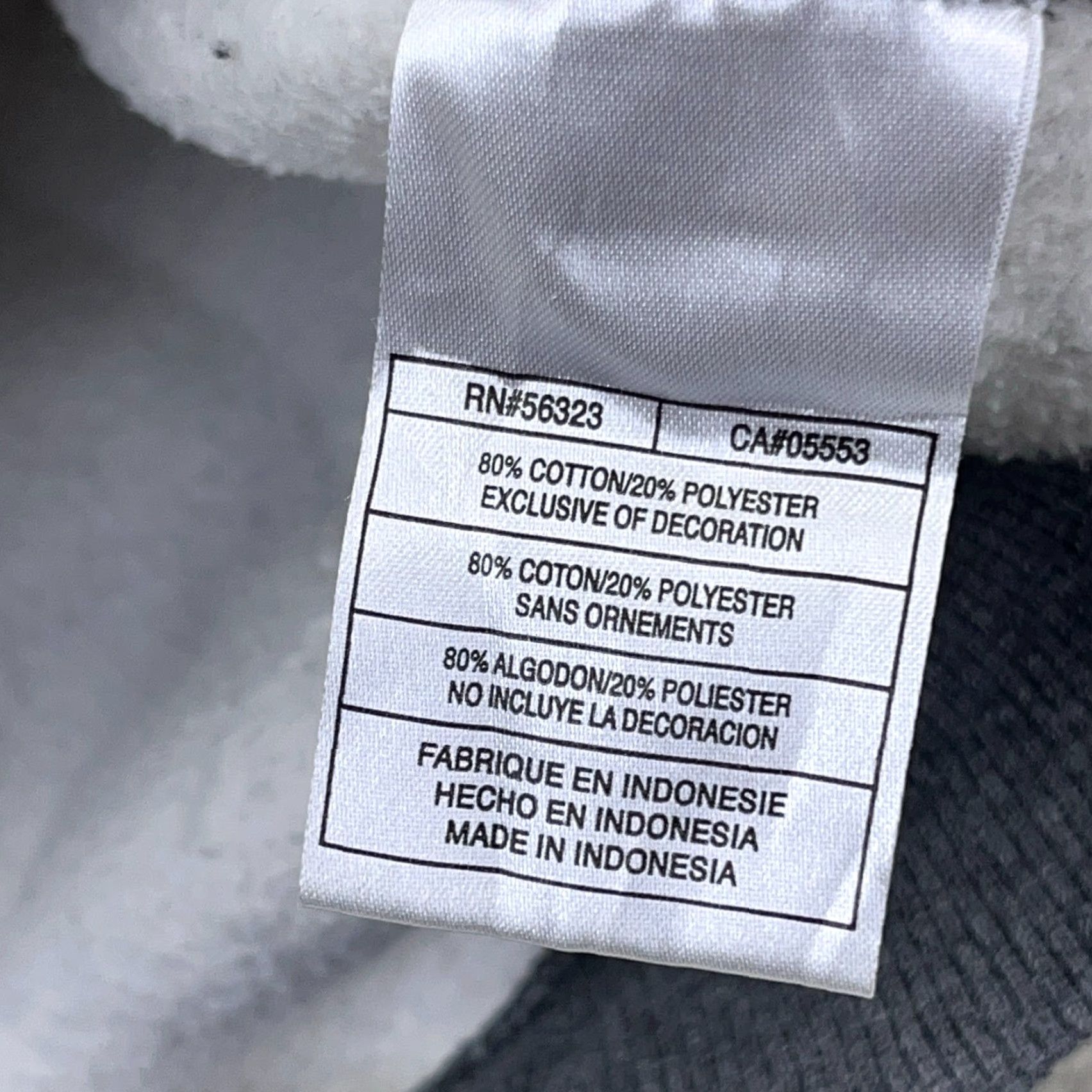 Nike VINTAGE Nike Sweatshirt Men XL Gray Crewneck Sneaker Swoosh 00s Heather All Seasons Pullover Pockets Size US XL / EU 56 / 4 - 7 Thumbnail