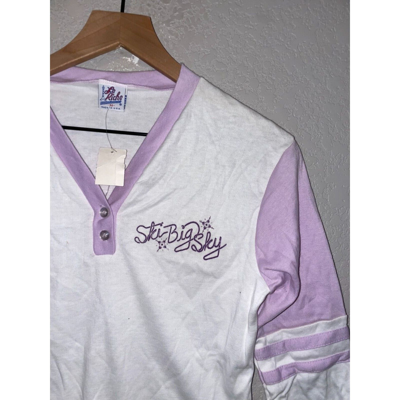Vintage Vintage Womens Ski Big Sky Shirt Montana Tee Top Le Riche Size M / US 6-8 / IT 42-44 - 2 Thumbnail