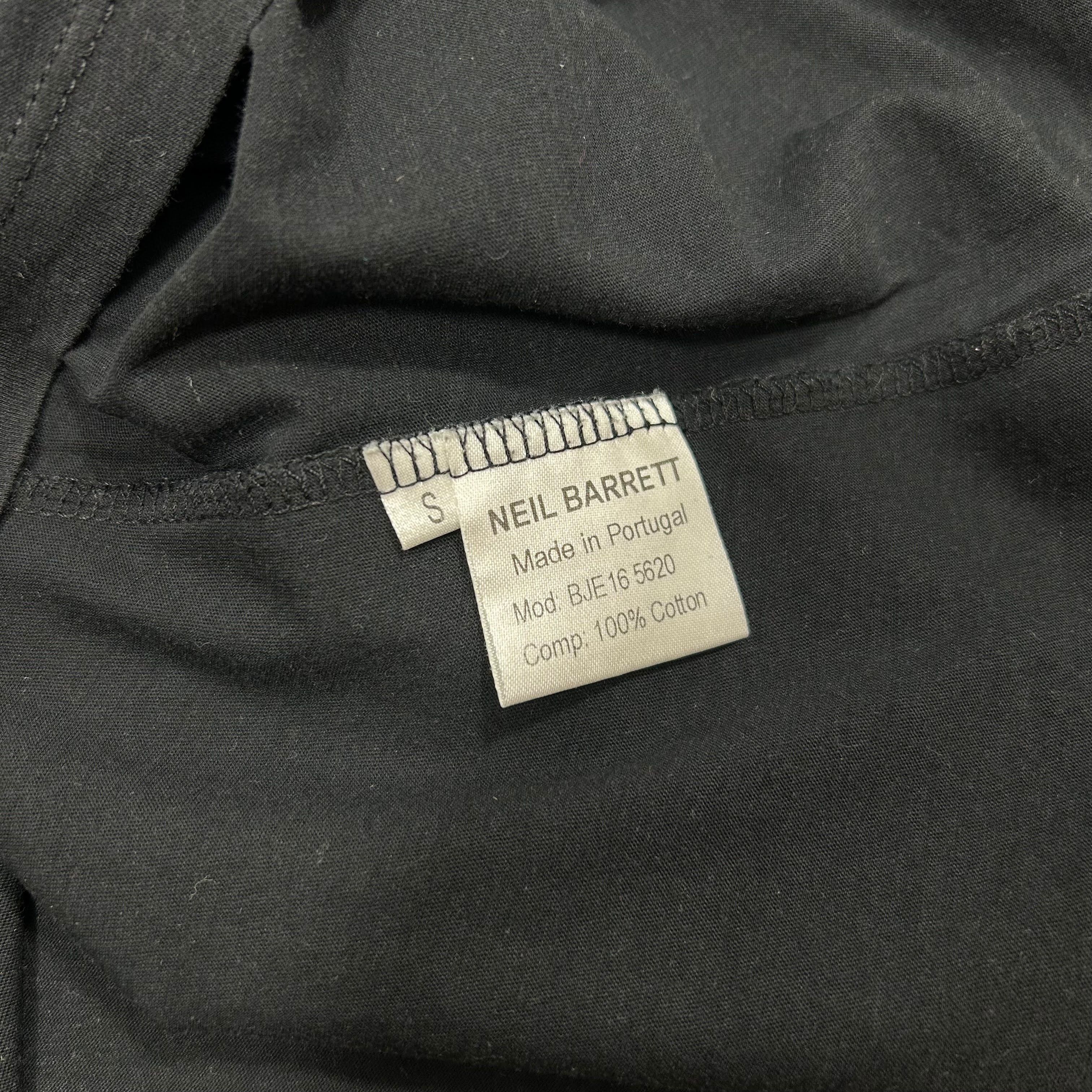 Neil Barrett Neil Barrett Black Cotton T-shirt Men's Size Small Size US S / EU 44-46 / 1 - 5 Thumbnail