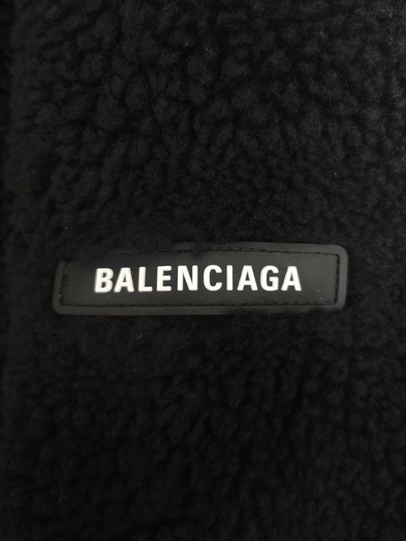 Balenciaga Balenciaga 23fw Sleeve Teddy Lambswool Zip Hoodie Jacket 25 Size US XXL / EU 58 / 5 - 4 Thumbnail