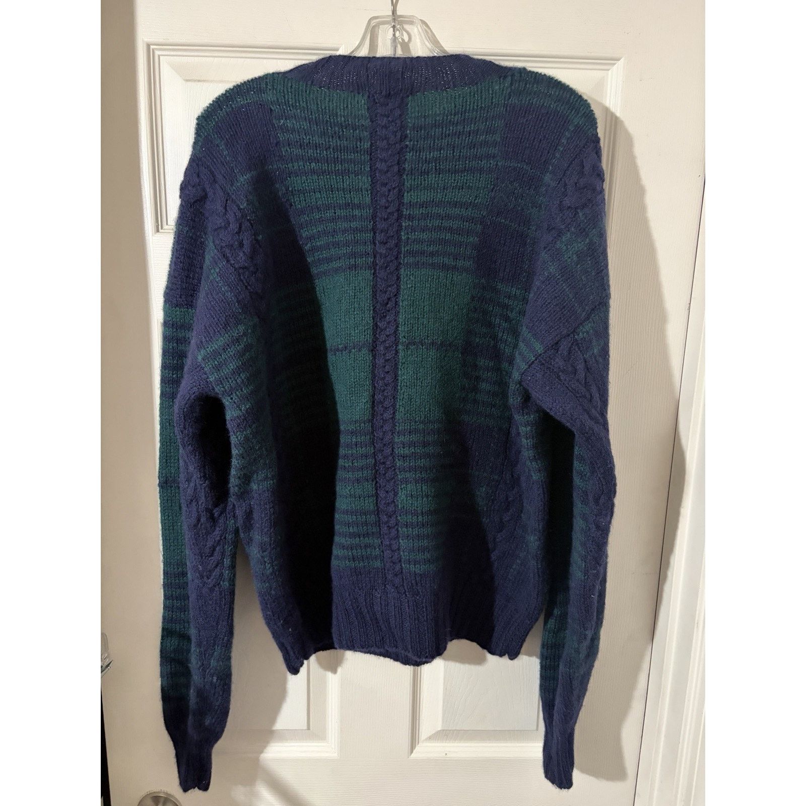 Nautica Vtg Nautica Tartan Plaid Sweater Sz L Hand Knit Wool Green Size US L / EU 52-54 / 3 - 4 Thumbnail