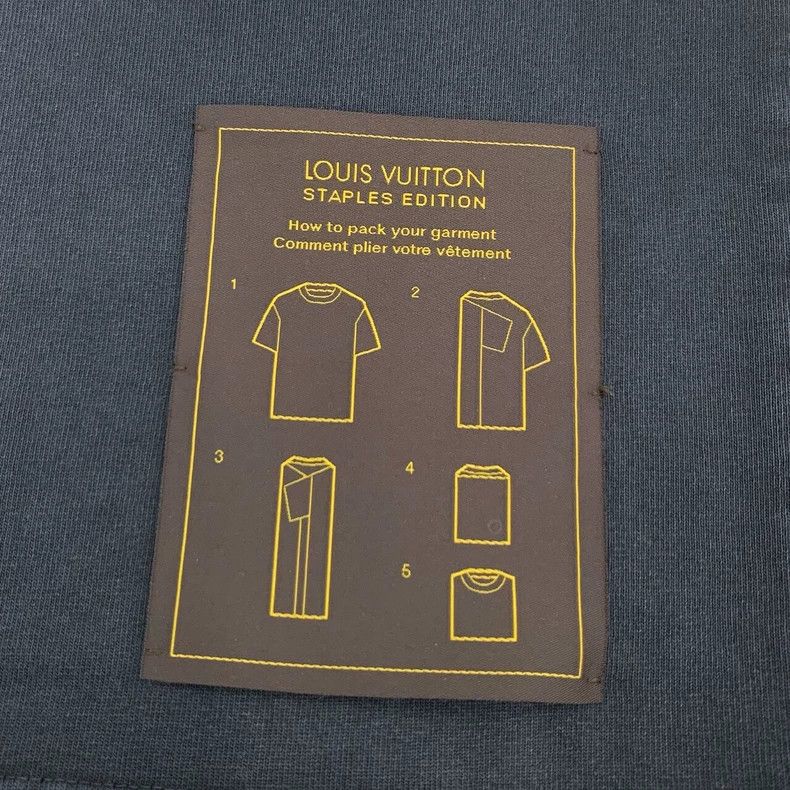Louis Vuitton Louis Vuitton Black cotton crewneck short sleeve T-shirt Size US M / EU 48-50 / 2 - 5 Thumbnail