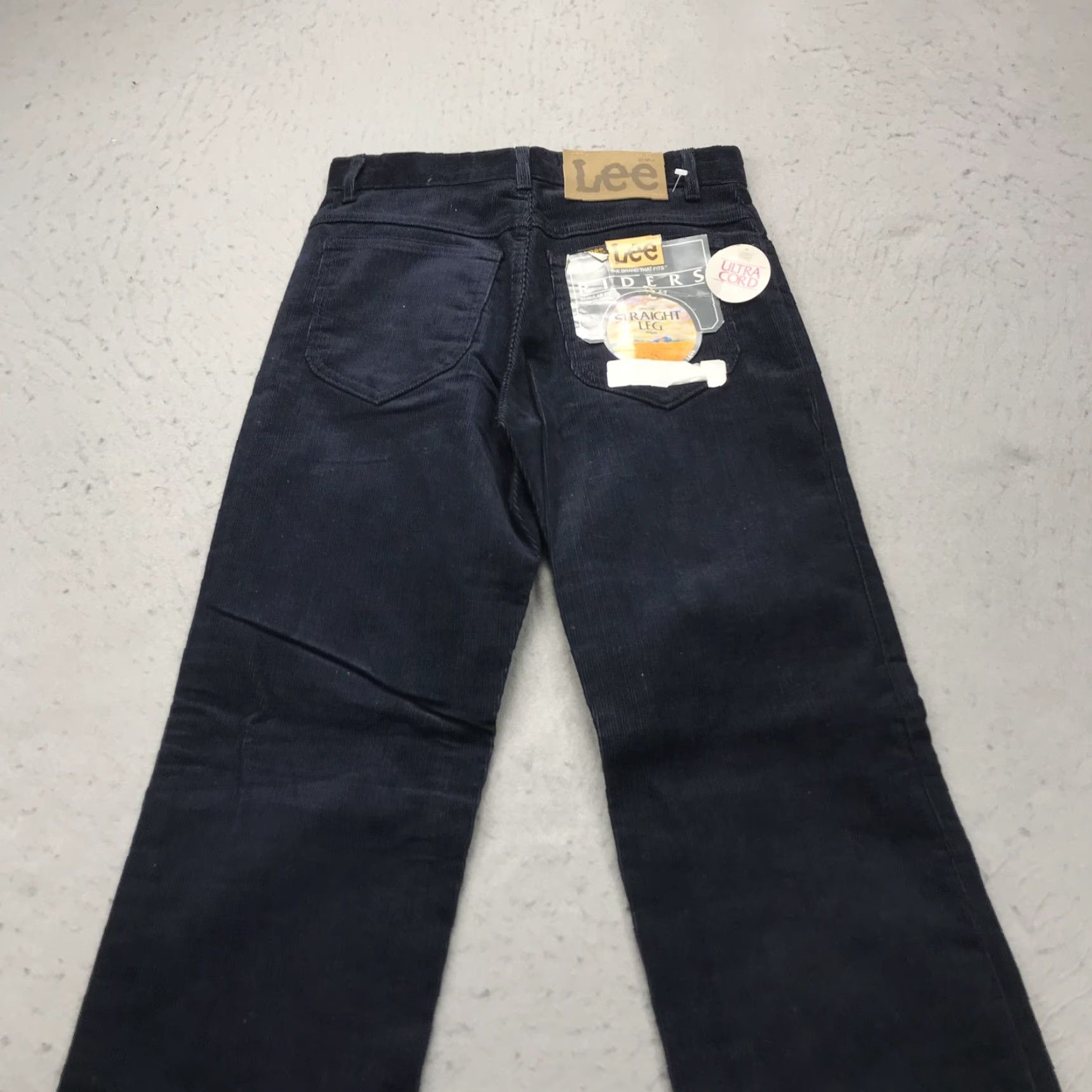 Lee VINTAGE Lee Riders Corduroy Pants Mens 28x32 Blue Straight Ultra DEADSTOCK USA Leather? Size US 28 / EU 44 - 6 Thumbnail