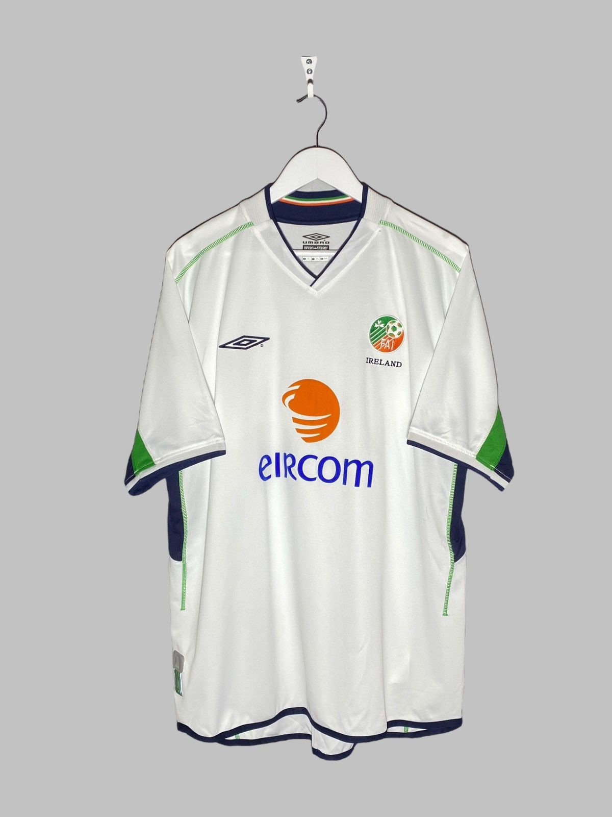 Umbro #2 O’Shea Ireland National Team 2002 Away Football Shirt Size US XL / EU 56 / 4 - 2 Thumbnail