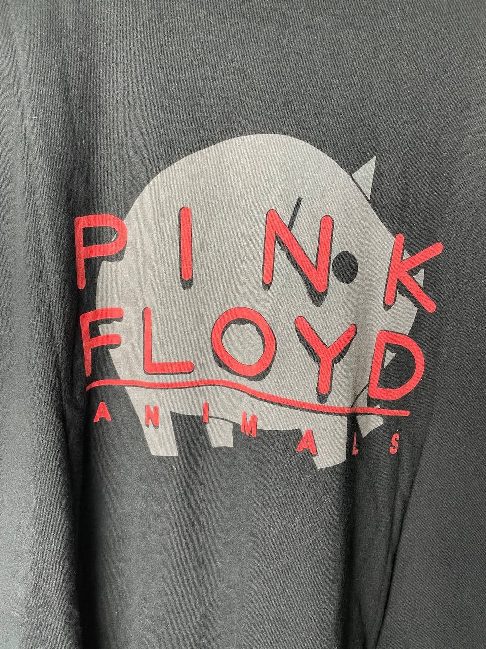 Band Tees vintage 1992 PINK FLOYD animal full print album t-shirts Size US XL / EU 56 / 4 - 5 Thumbnail