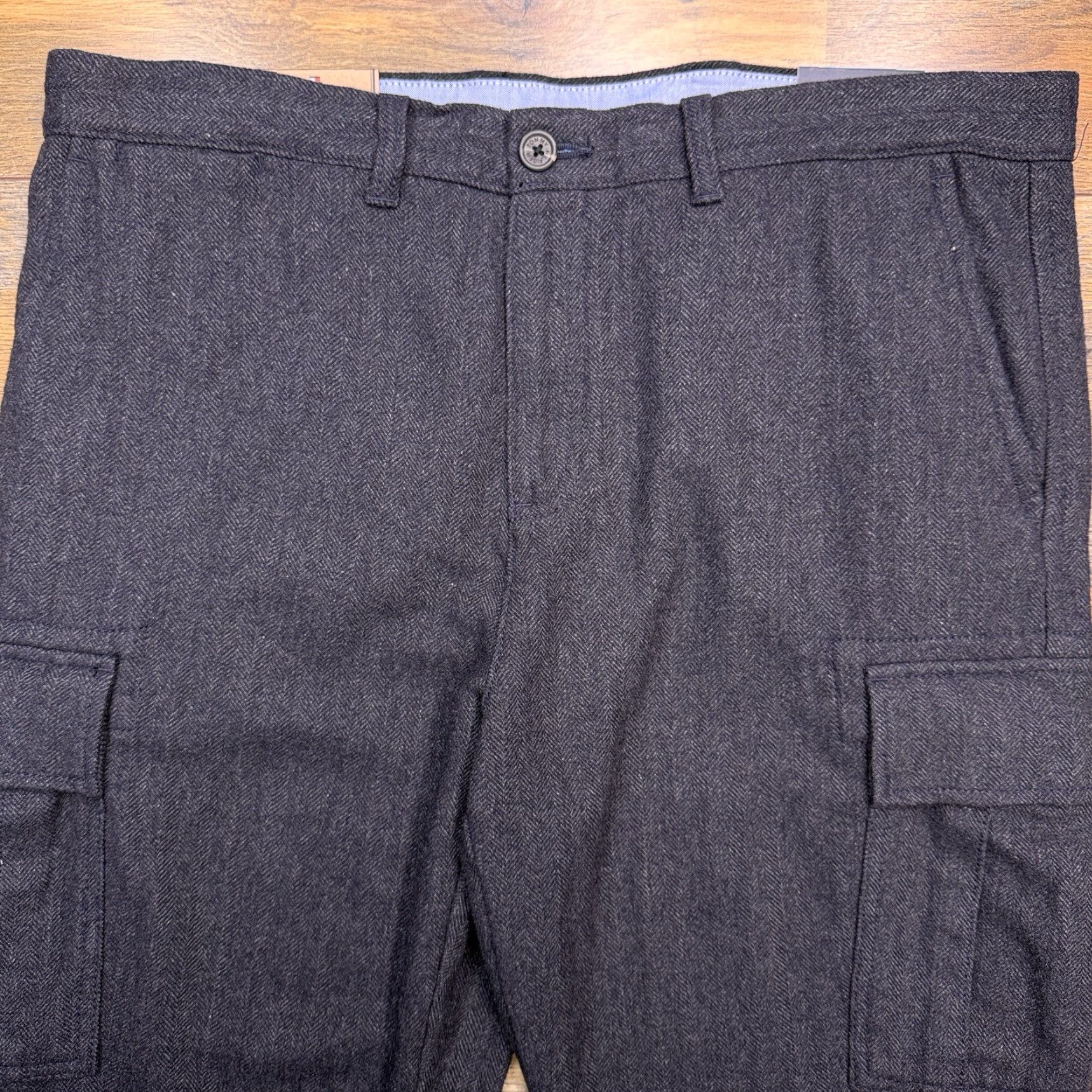 Tommy Hilfiger Tommy Hilfiger Slim Fit Cargo Pants Mens 36x32 Gray Herringbone Wool Blend New Size US 36 / EU 52 - 2 Thumbnail