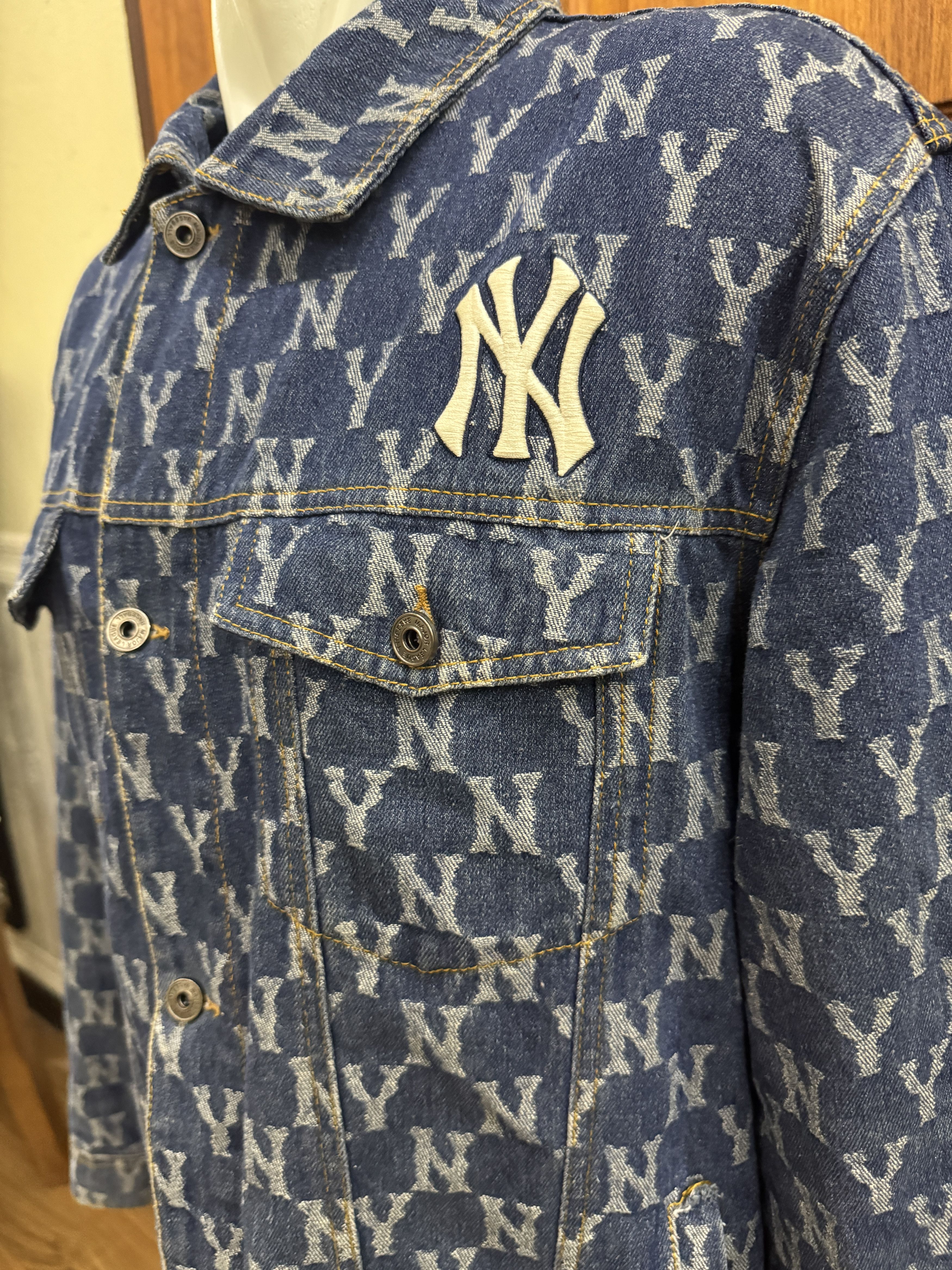 MLB × NFL × New York Yankees Denim Jacket MLB New York Yankees NFL Size US XXL / EU 58 / 5 - 3 Thumbnail
