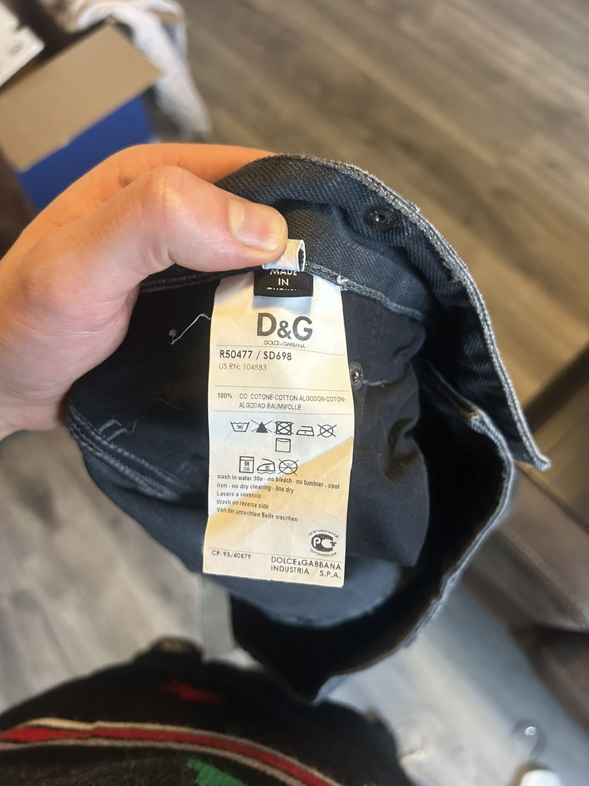 Dolce & Gabbana D&G Straight Fit Faded Denim Jeans Size US 33 - 13 Thumbnail