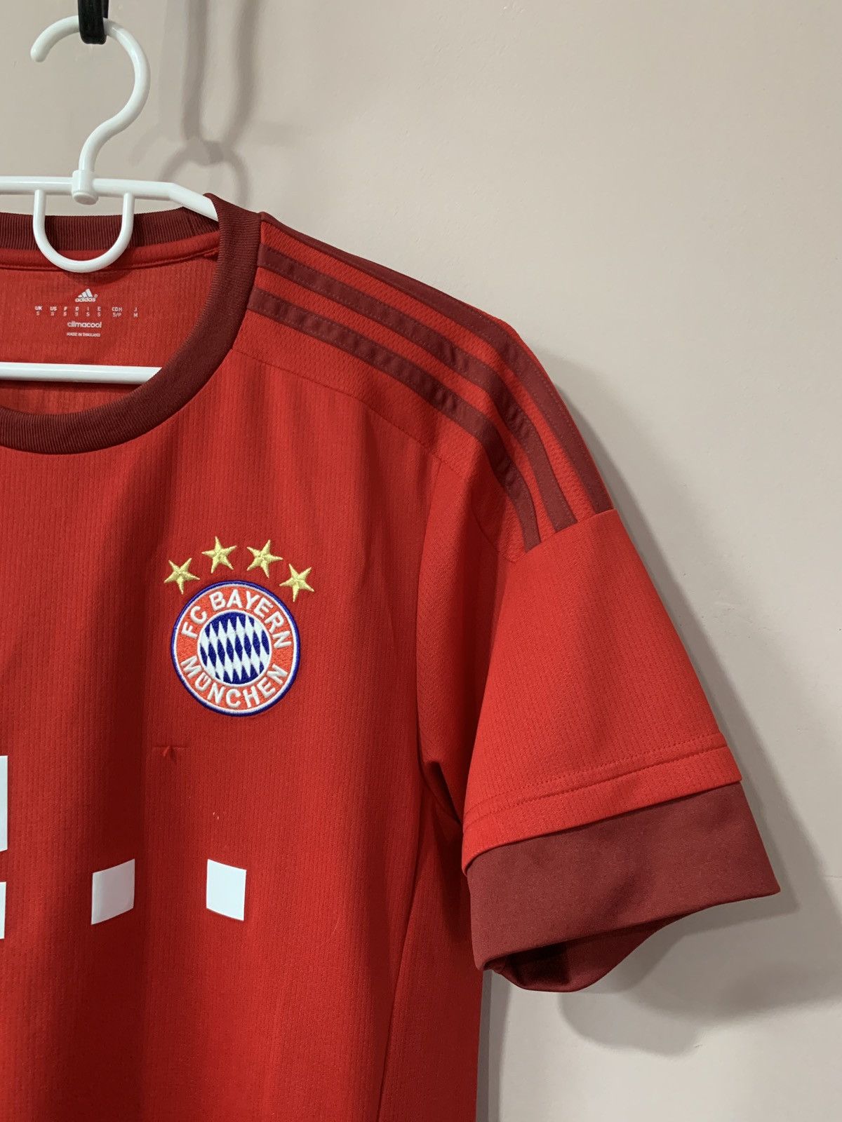 Adidas Bayern Munich 2015 2016 home adidas soccer football jersey Size US S / EU 44-46 / 1 - 4 Thumbnail
