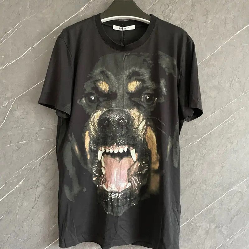 Givenchy Givenchy Black Men’s Graphic T-Shirt 0089 Size US S / EU 44-46 / 1 - 1 Thumbnail
