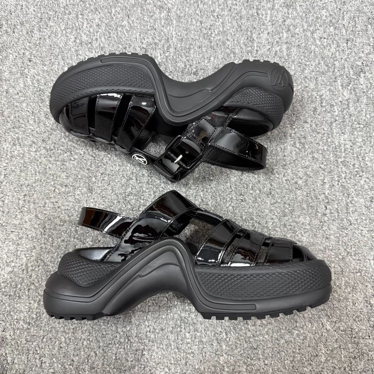 Louis Vuitton LV Archlight Buckle Casual Mule Unused Size 35 Size US 4.5 / IT 34.5 - 6 Thumbnail