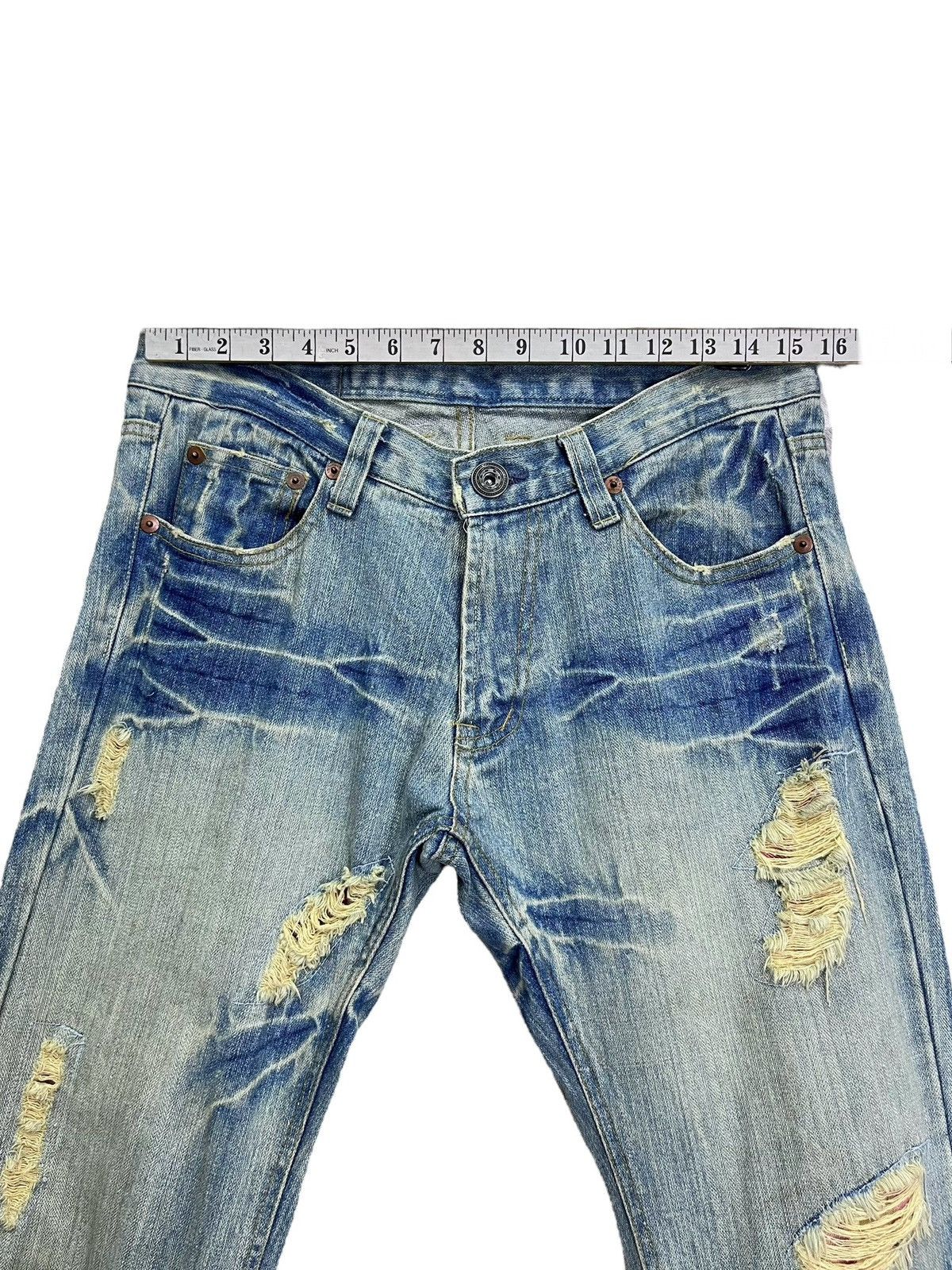 I Love NY 90’s “I❤️NEW YORK “ Mudwash Clawmark Ripped Flare Jeans Size US 31 - 14 Thumbnail