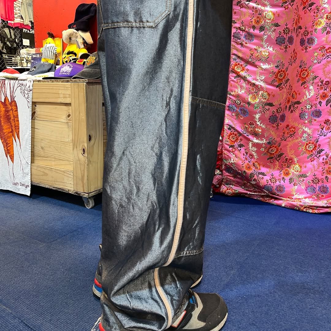 Pelle Pelle Pelle Pelle Y2K metallic silver baggy denim jeans Size US 36 / EU 52 - 7 Thumbnail