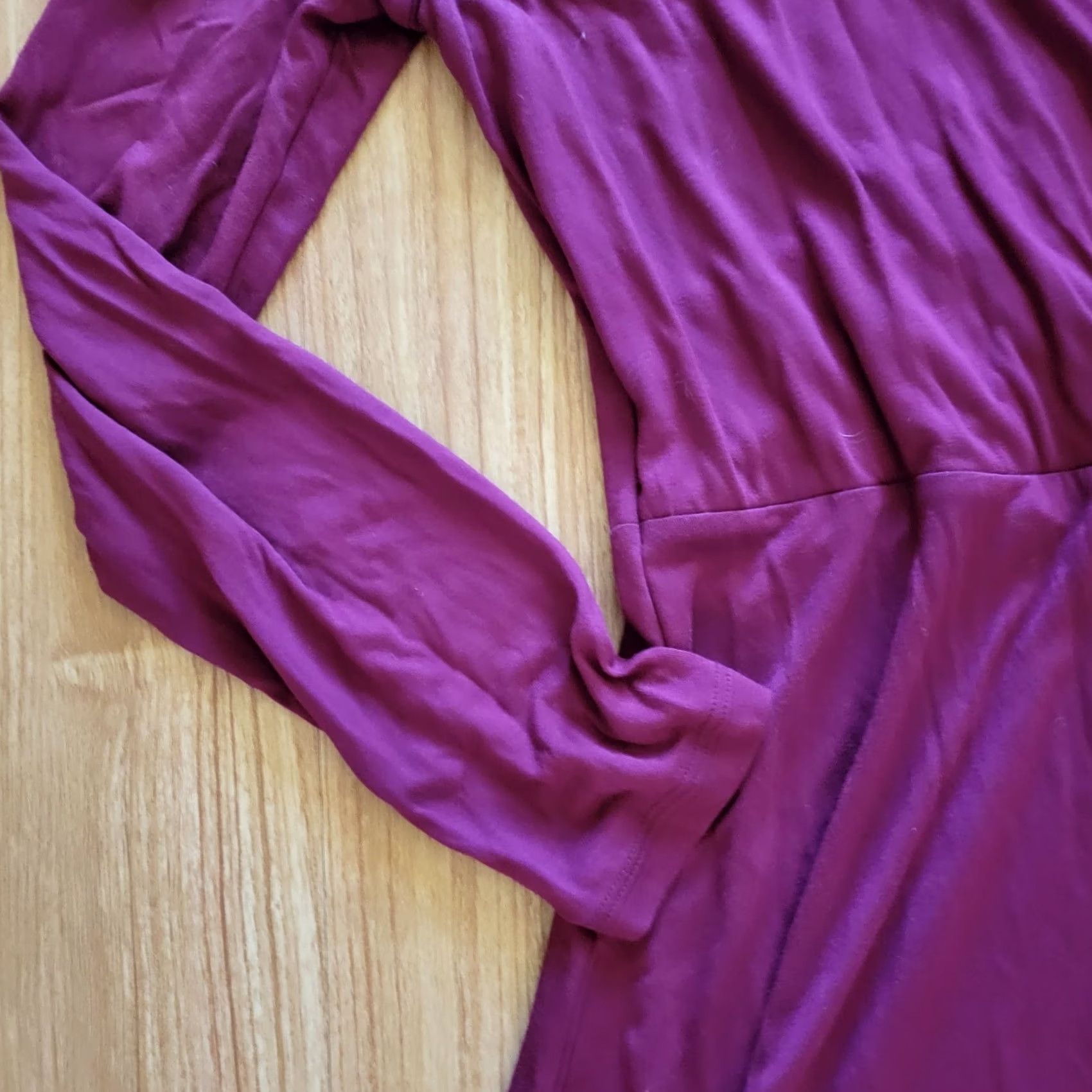 Old Navy Old Navy Dress Womens Size S Purple A Line Jersey V-Neck Casual Knee Length Size S / US 4 / IT 40 - 3 Thumbnail