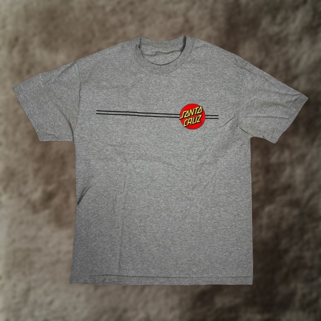 Vintage VINTAGE Santa Cruz T-Shirt Shirt Medium Gray OG Logo 90s Beach Men Mens Short Sleeve Crew Neck Cotton Vintage 2000s Y2K All Seasons Size US M / EU 48-50 / 2 - 1 Thumbnail