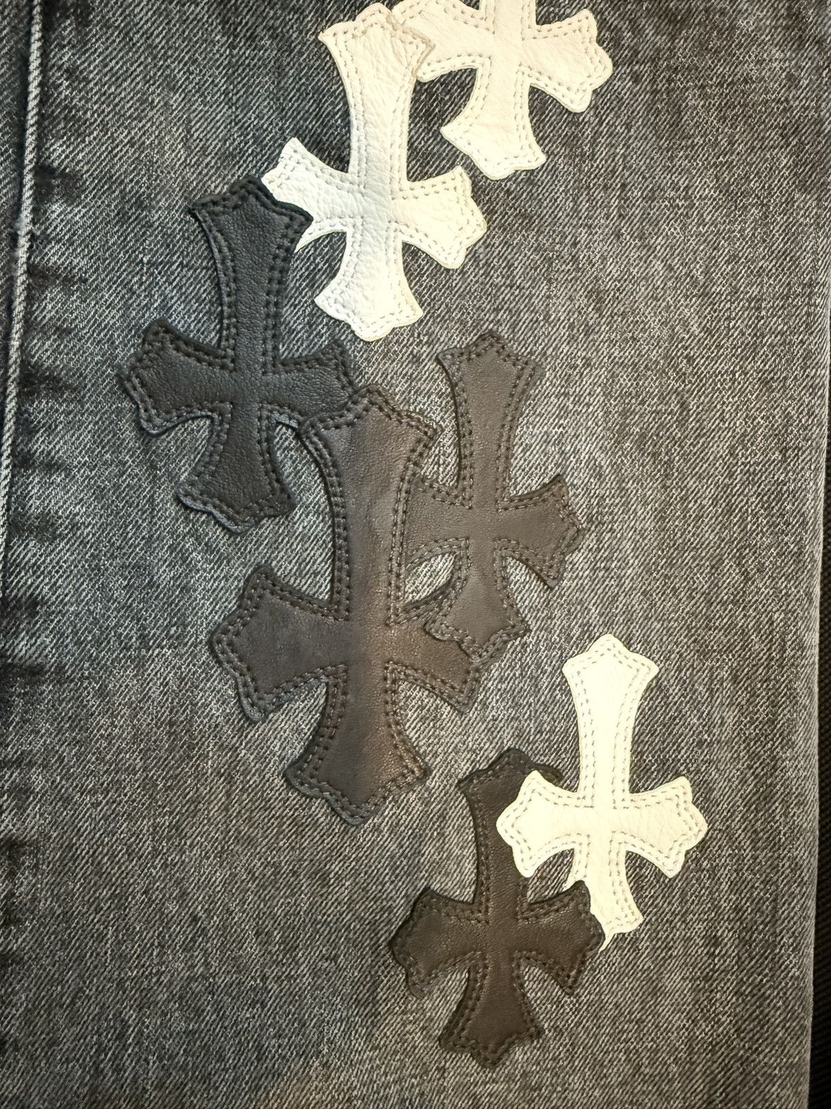 Chrome Hearts Chrome Hearts Black & White Cross Patch Flame Knee Jeans Size US 36 / EU 52 - 6 Thumbnail