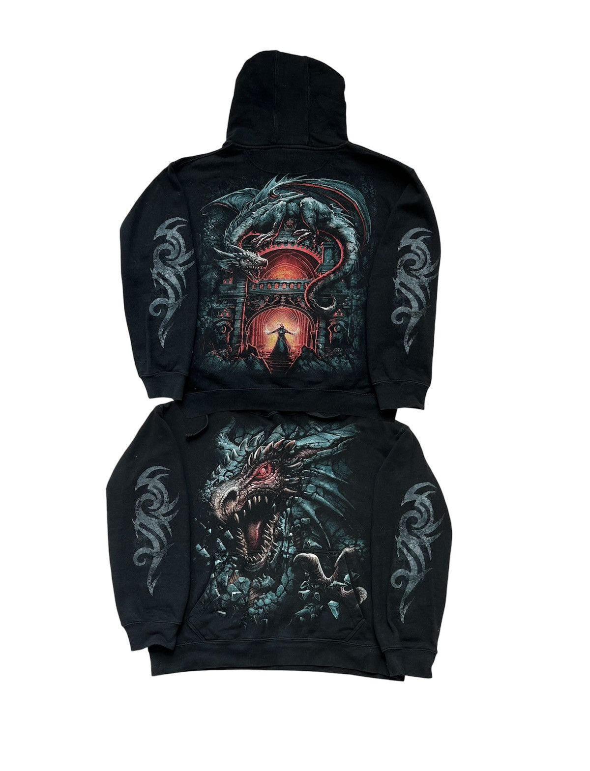 Japanese Brand × Vintage Hoodie Dragon boxy fit 64x64 cm vintage 90’s 00’s Size US L / EU 52-54 / 3 - 1 Thumbnail