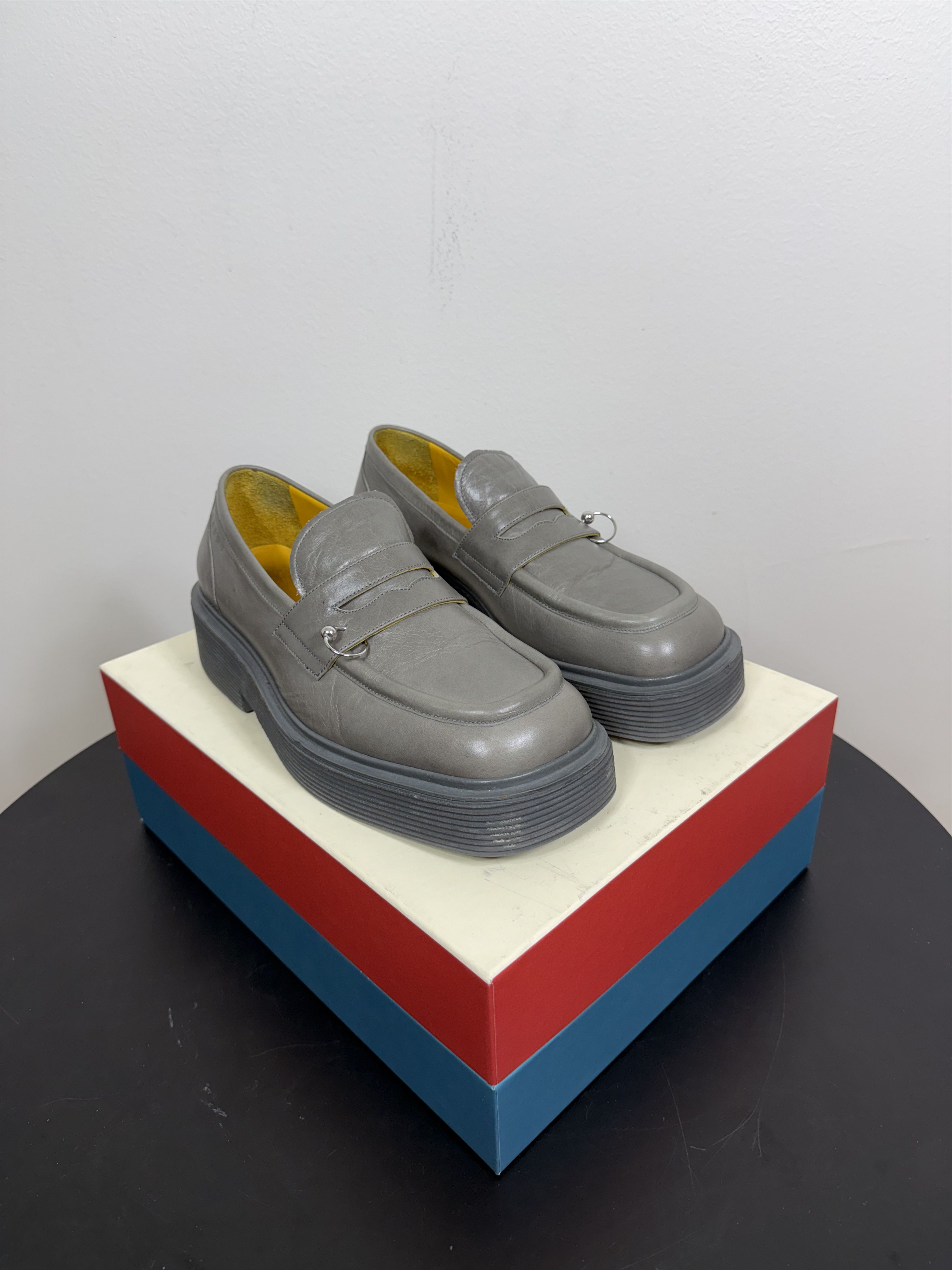 Marni Pierced Gray Leather Loafer Size US 8 / EU 41 - 1 Thumbnail