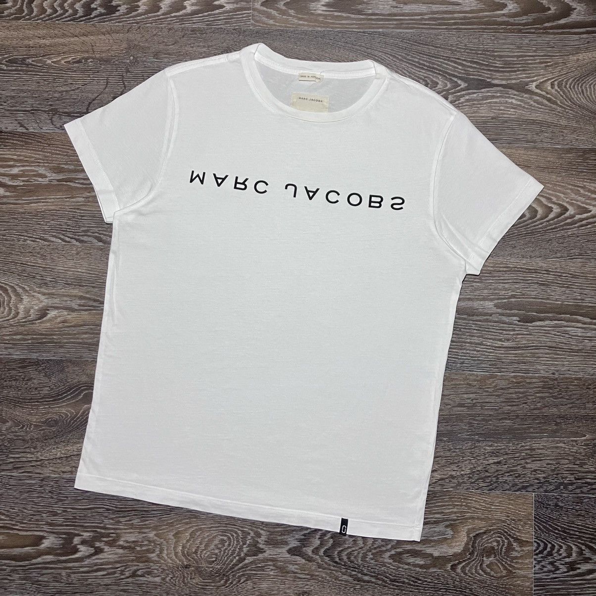 Marc Jacobs MARC JACOBS Upside Down Logo Cotton Slim Fit T-shirt Size US M / EU 48-50 / 2 - 1 Thumbnail