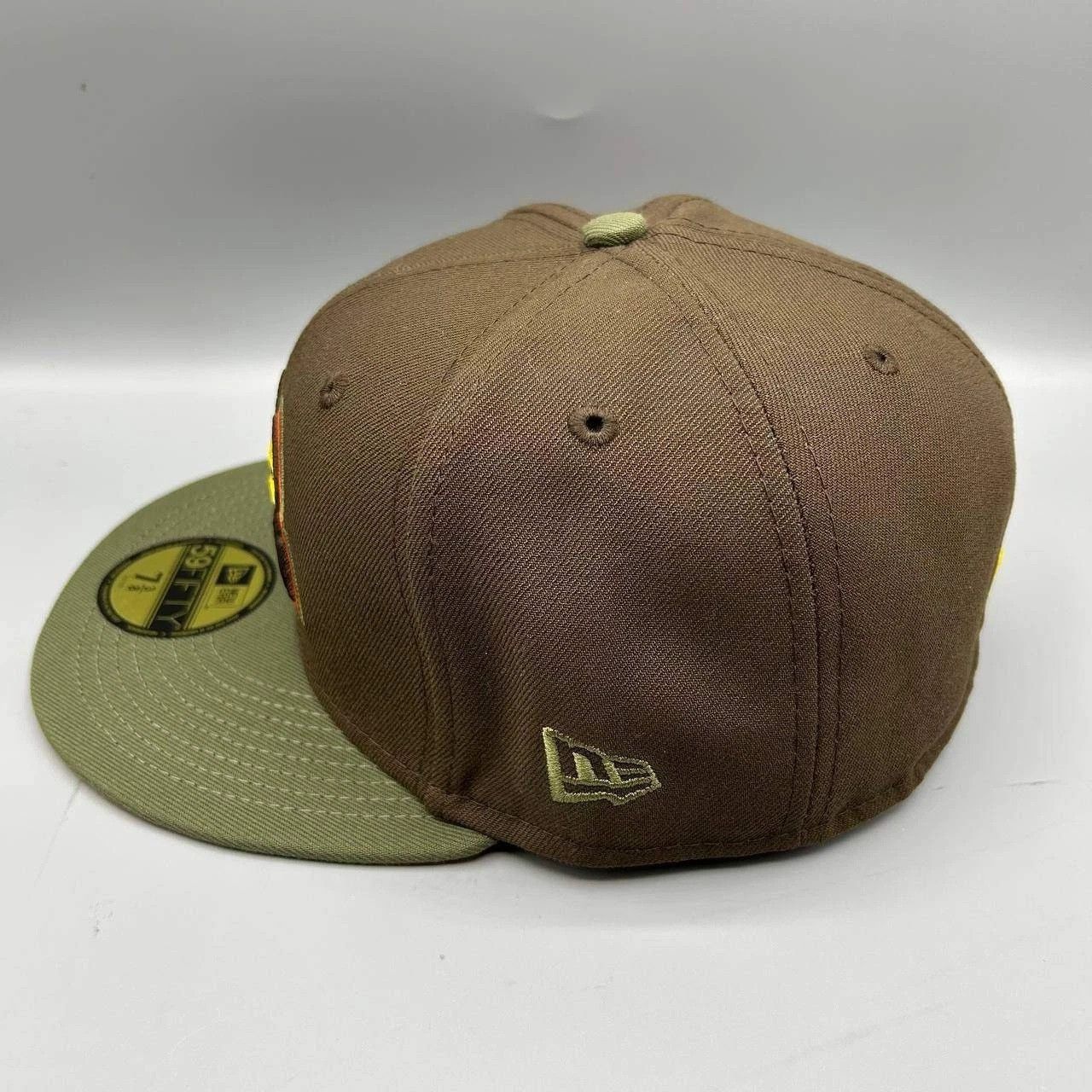 New Era Colorado Rockies Hat Men 7 3/8 Brown Green MLB Fitted Cap Size ONE SIZE - 6 Thumbnail