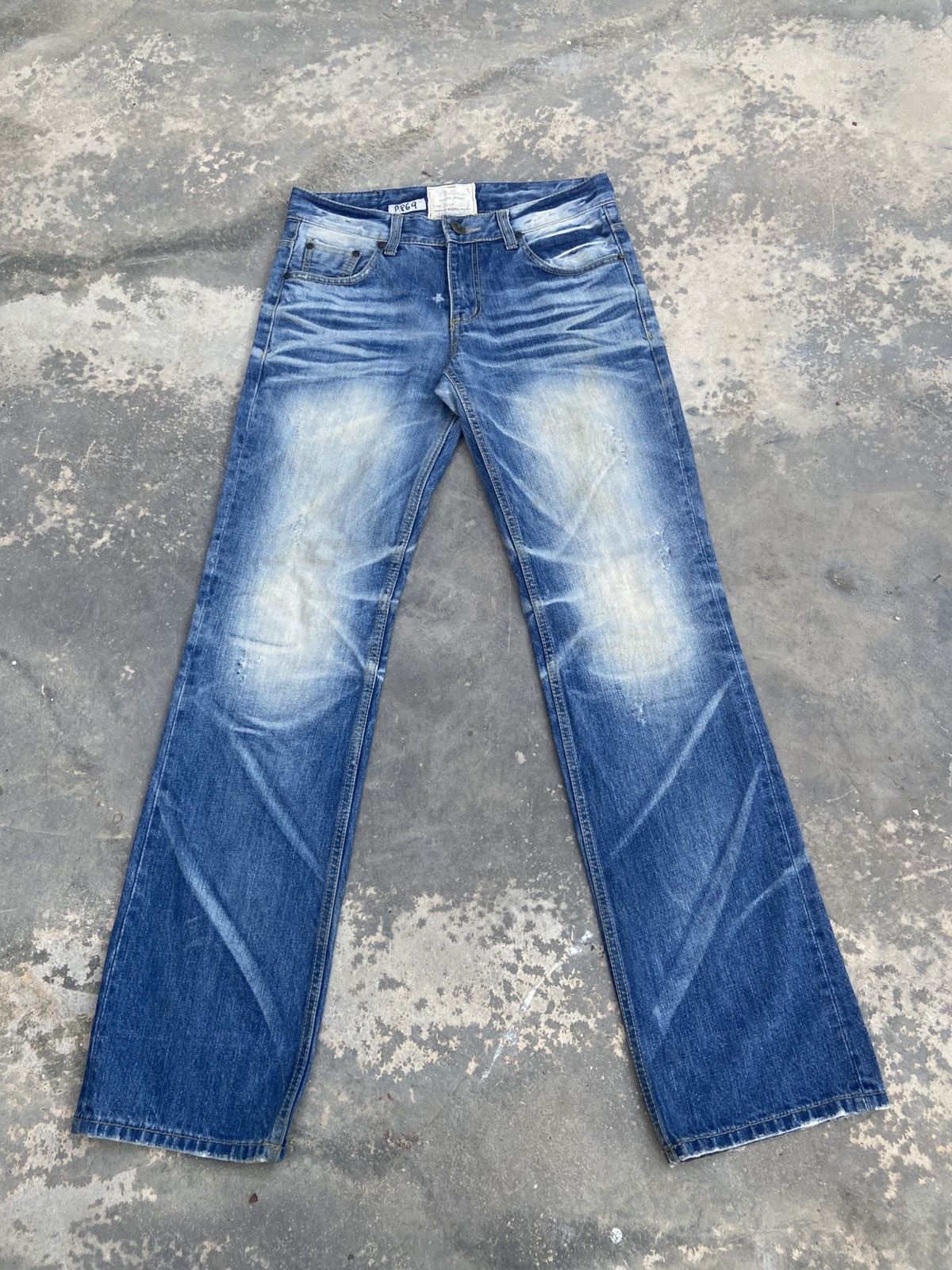 Japanese Brand Vintage Lolita Faded Denim Pant Size US 31 - 1 Thumbnail