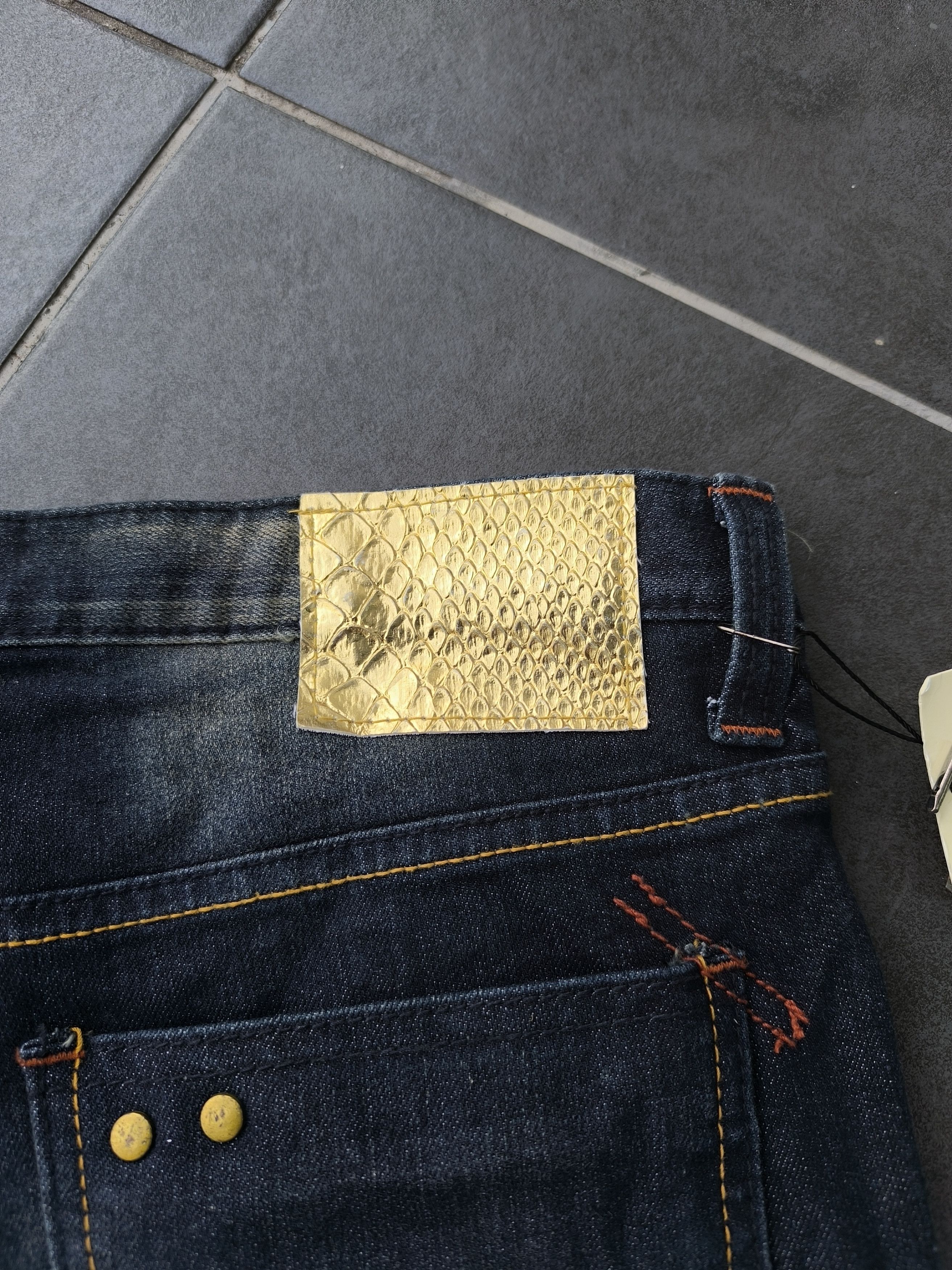 Japanese Brand × Vanquish × Vintage NOS VANQUISH GOLD JEANS Size US 34 / EU 50 - 7 Thumbnail