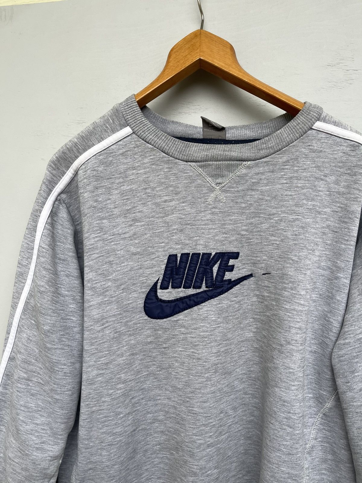 Nike Nike Vintage Crewneck Sweatshirt Gray Tag Big Swoosh Logo Size US L / EU 52-54 / 3 - 2 Thumbnail