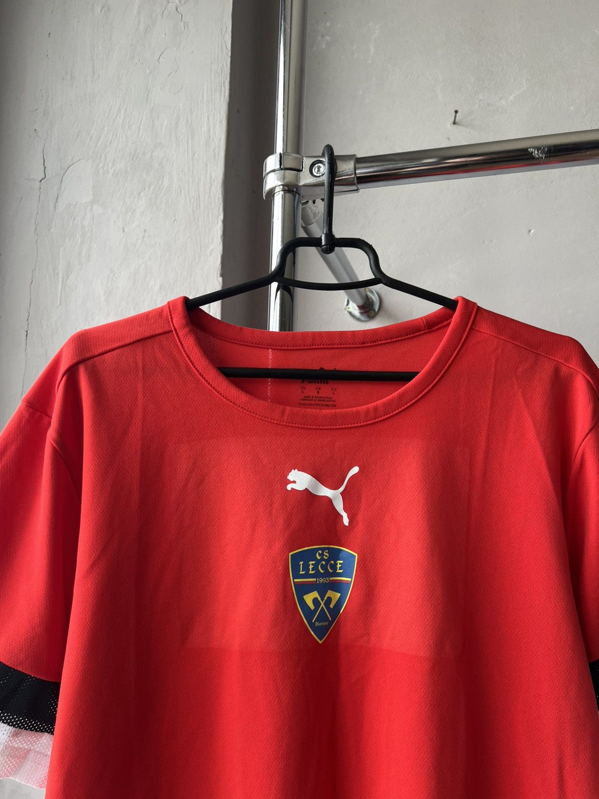 Puma 2022 CS LECCE BIENNE SOCCER JERSEY FOOTBALL SHIRT RED Size US L / EU 52-54 / 3 - 4 Thumbnail