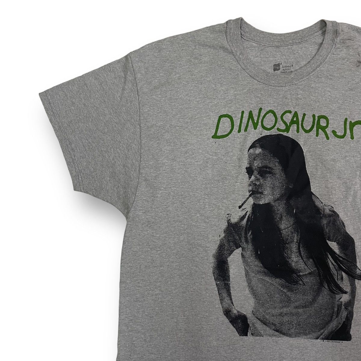 Band Tees Vtg Hanes 1991 Dinosaur JR Photo Tee Size US L / EU 52-54 / 3 - 2 Thumbnail