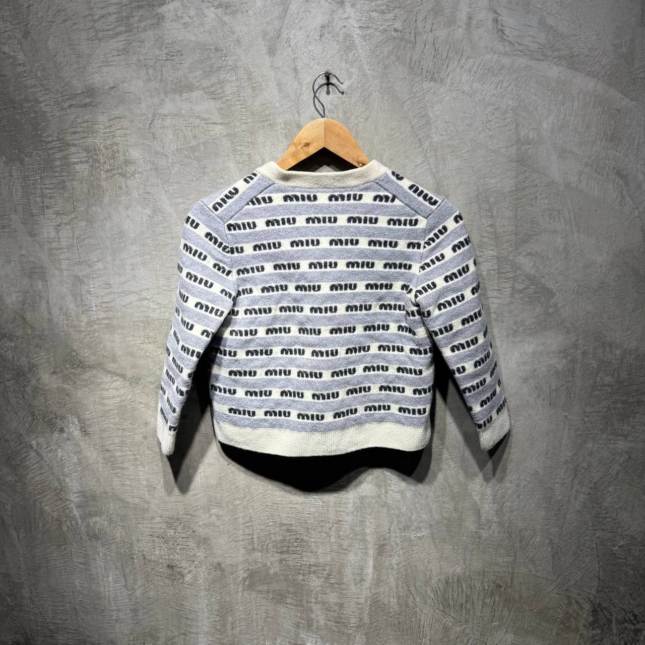 Miu Miu Miu Miu Logo Cardigan Size XS / US 0-2 / IT 36-38 - 7 Thumbnail