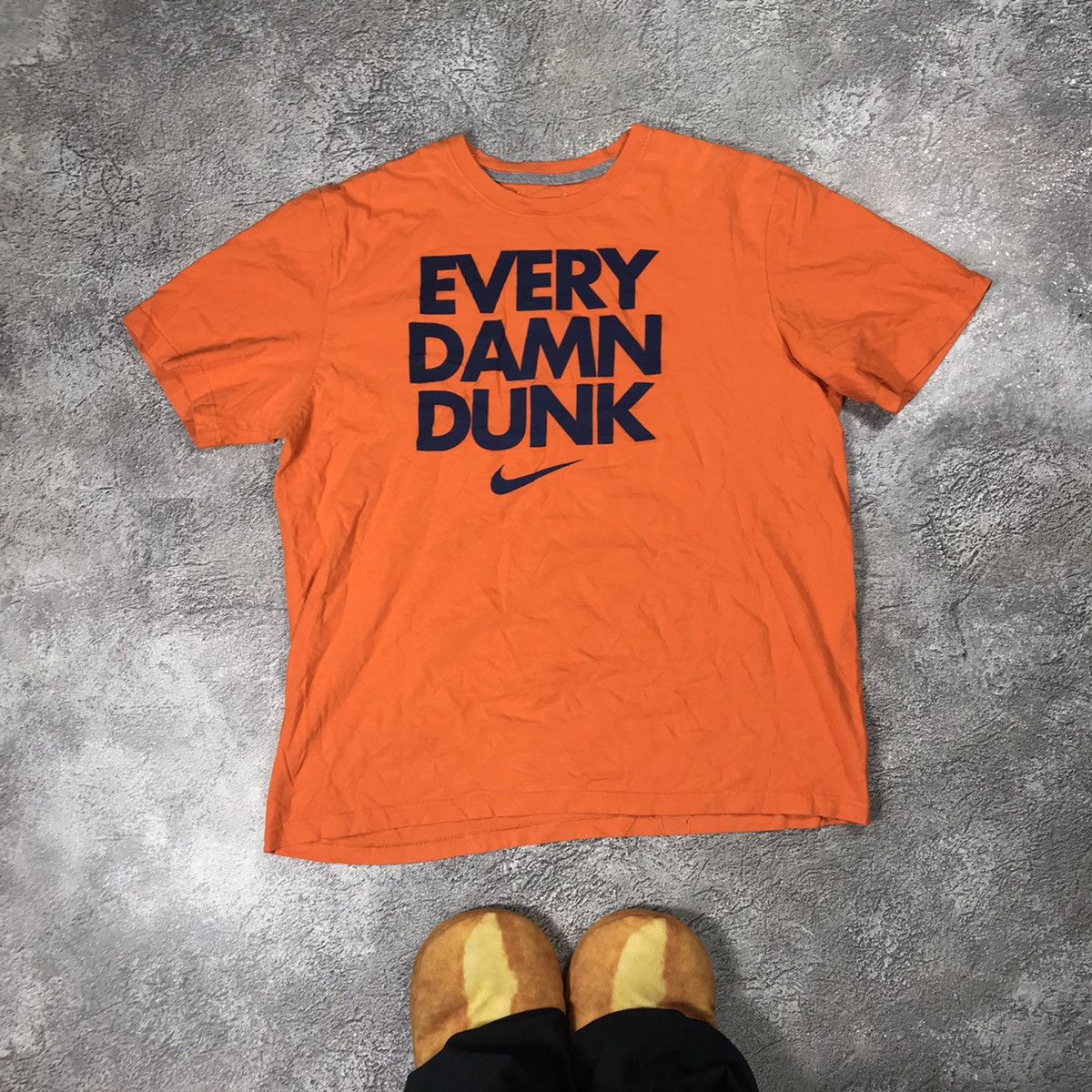 Vintage Vintage Nike Every Damn Dunk Graphic Tee Streetwear Boxy XL Size US XL / EU 56 / 4 - 1 Thumbnail