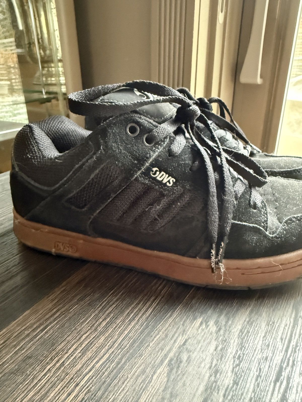 DVS DVS Enduro 125 Black / Gum Sole Skateboarding Shoes Size US 8 / EU 41 - 2 Thumbnail