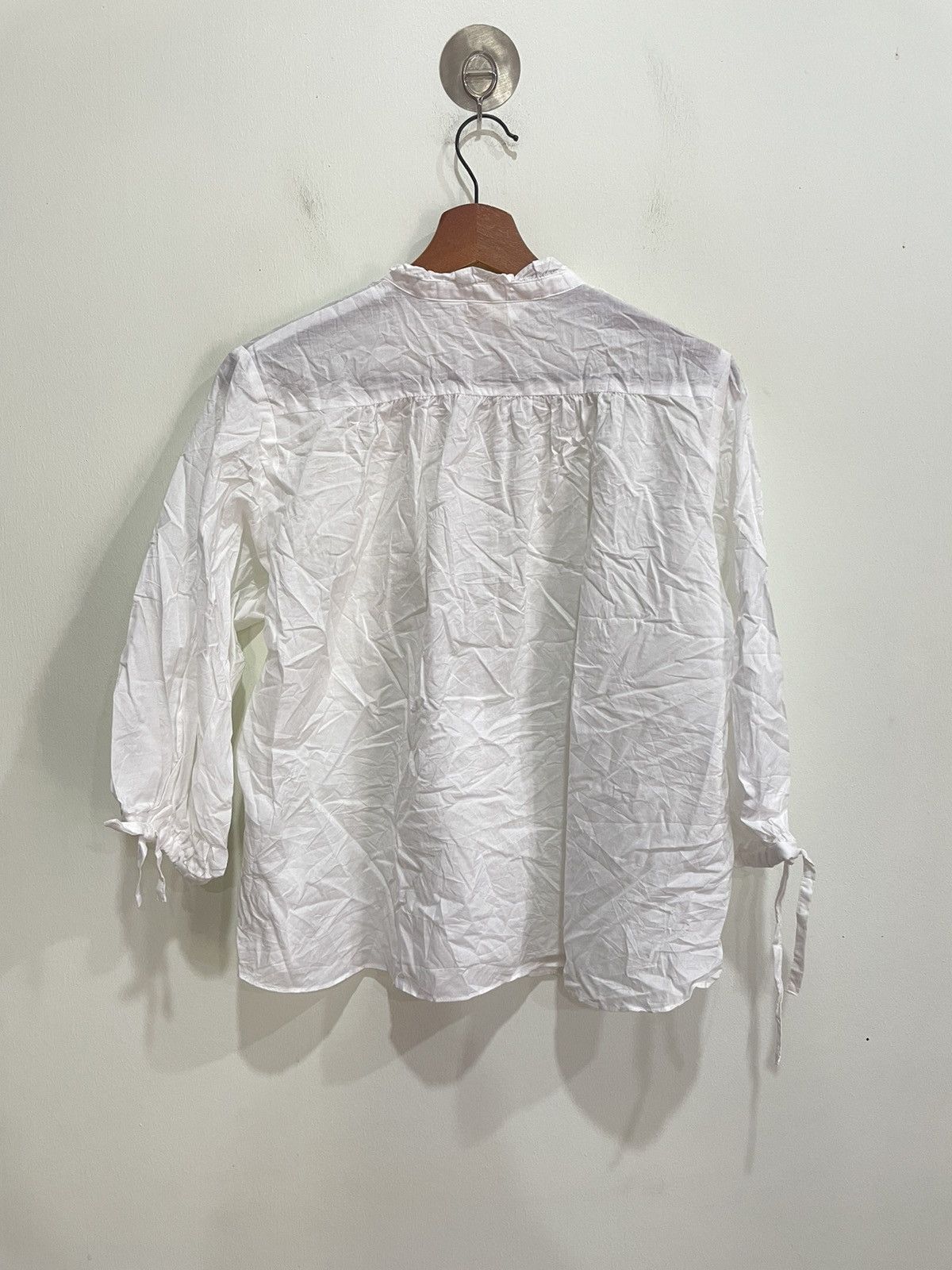 Japanese Brand × Vintage × agnes b. To b by Agnes B. White Blouse Size XS / US 0-2 / IT 36-38 - 2 Thumbnail