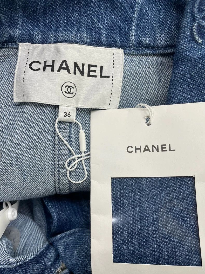 chanel Blue camelia denim jacket