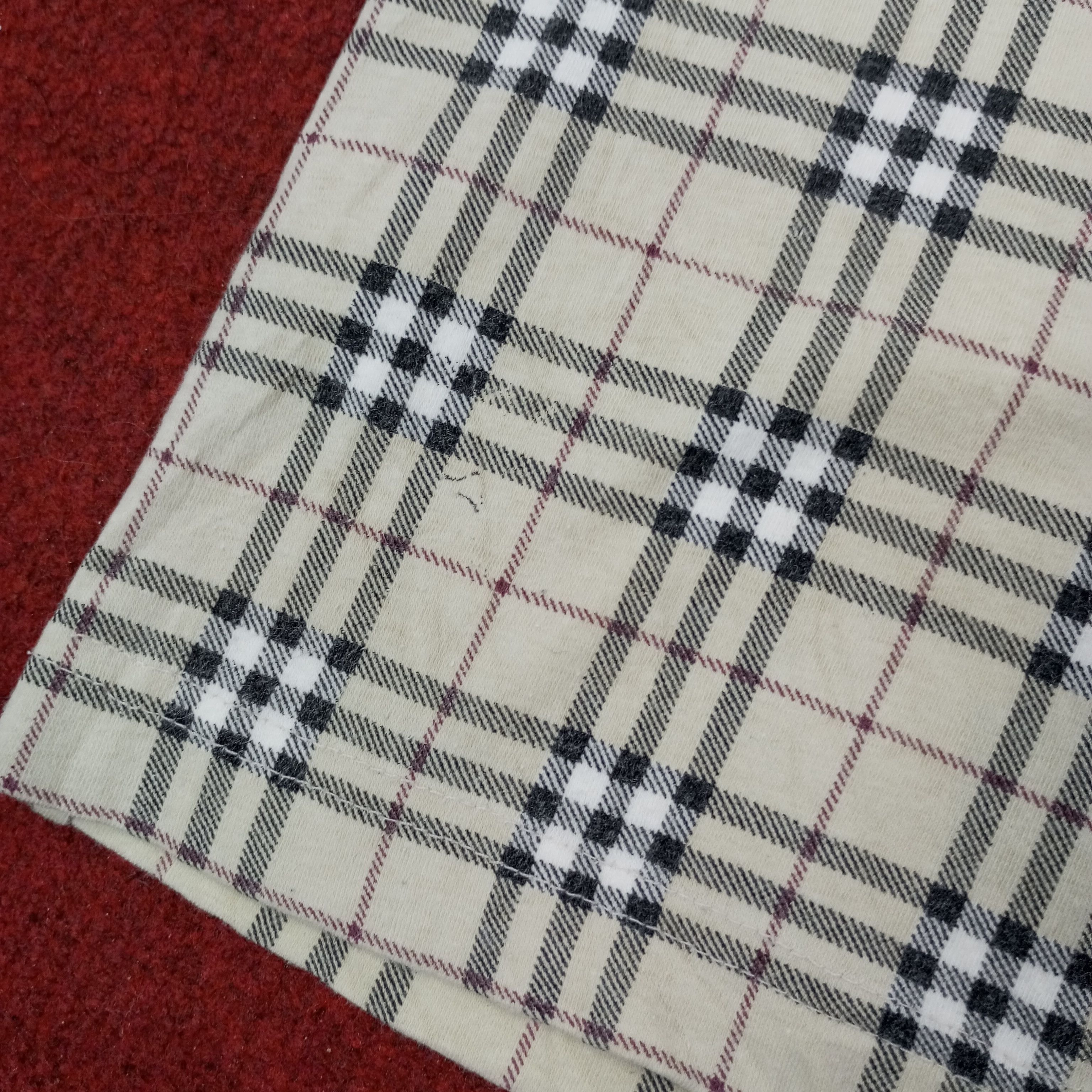 Burberry × Vintage Burberry London Nova Check Design Tshirt c219n33 Size S / US 4 / IT 40 - 6 Thumbnail