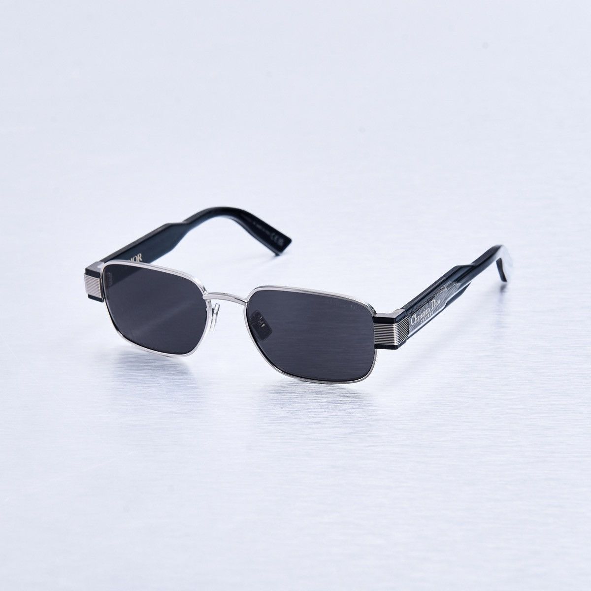 Dior CHRISTIAN DIOR LABEL S2U F4A0 SUNGLASSES Size ONE SIZE - 1 Thumbnail