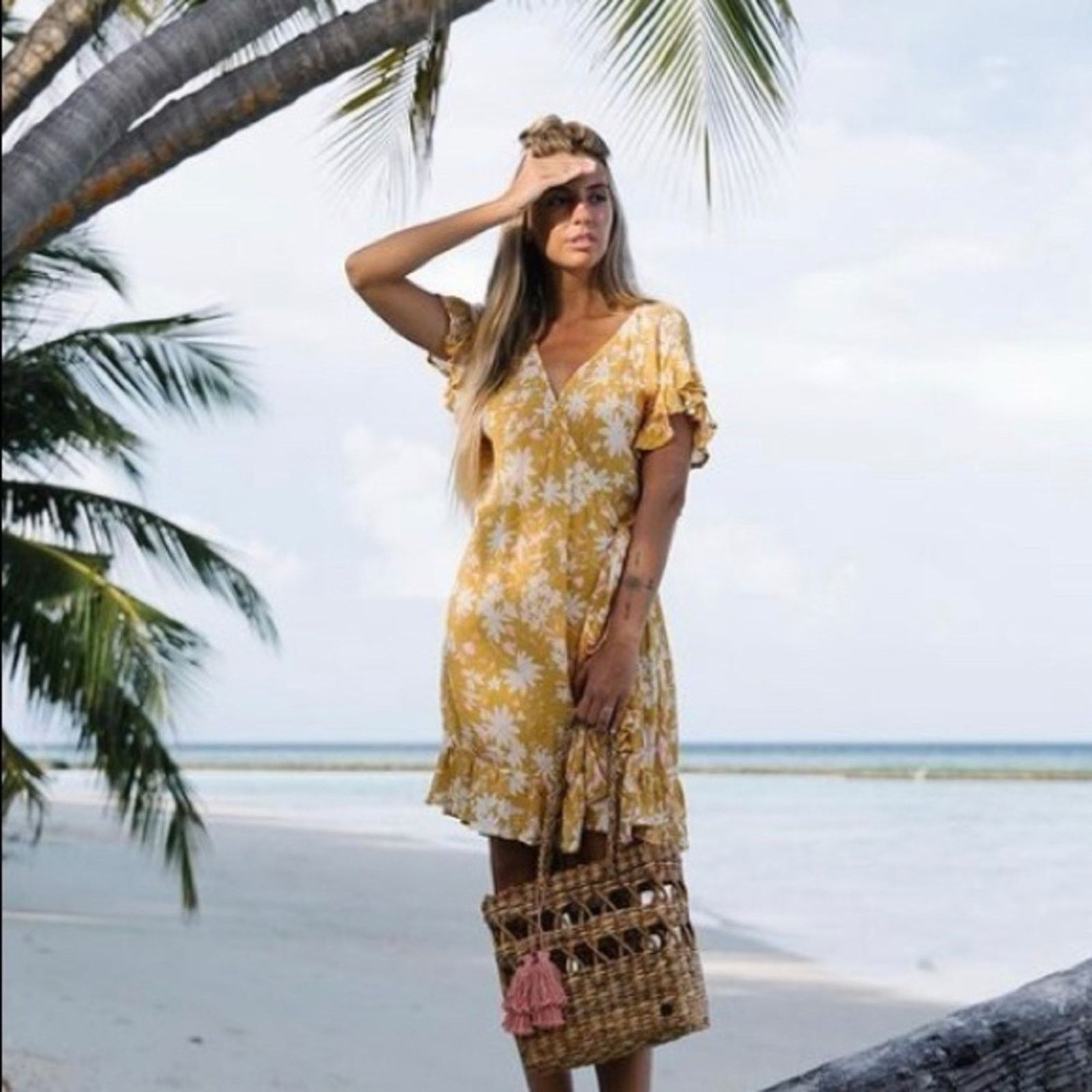Billabong Billabong NWT Wrap Roll Ruffle Floral Mini Dress Women Small Size S / US 4 / IT 40 - 1 Thumbnail